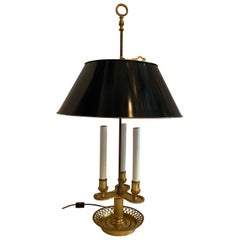 Wunderschöne französische Empire Neoklassik Regency Bronze patiniert Bouillotte Lampe