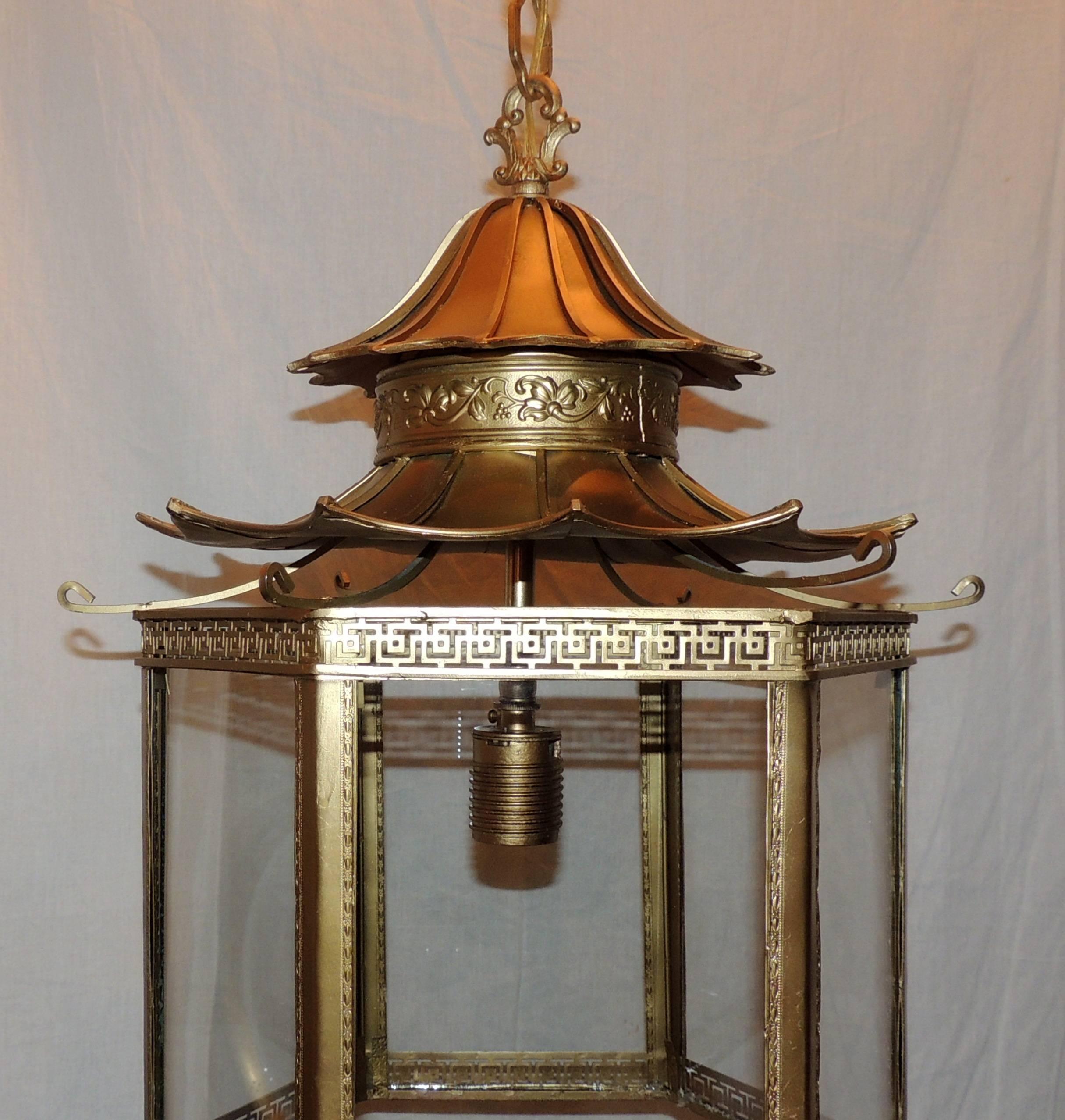 Wonderful French Gilt Bronze Pagoda Chinoiserie Octagonal Glass Lantern Fixture In Good Condition In Roslyn, NY