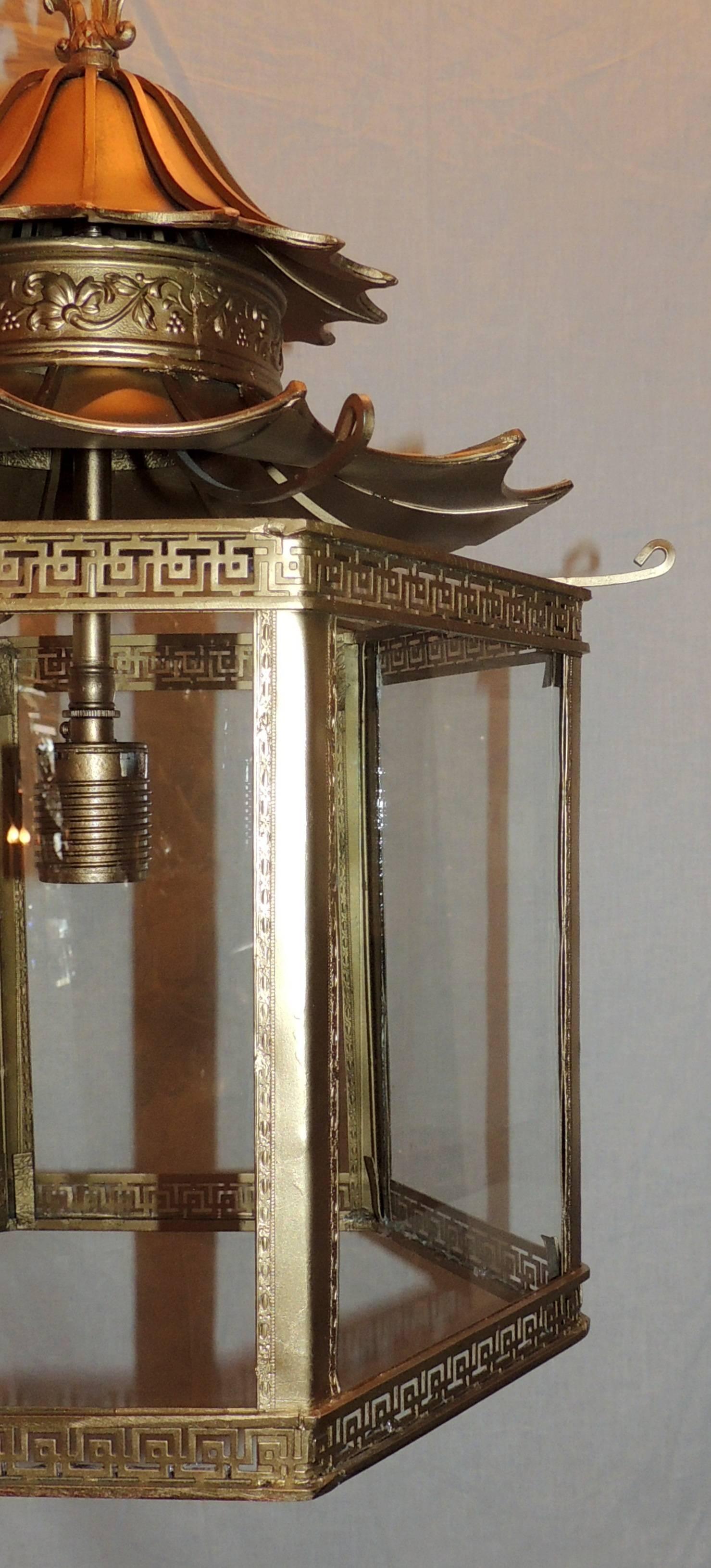 Wonderful French Gilt Bronze Pagoda Chinoiserie Octagonal Glass Lantern Fixture 2