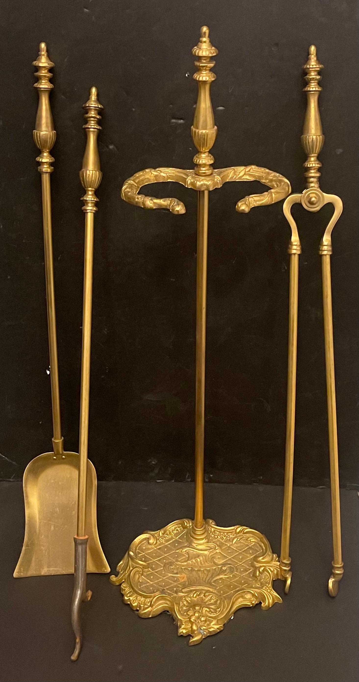 Belle Époque Wonderful French Gilt Dore Bronze Fireplace Tools Set On Stand Holder For Sale