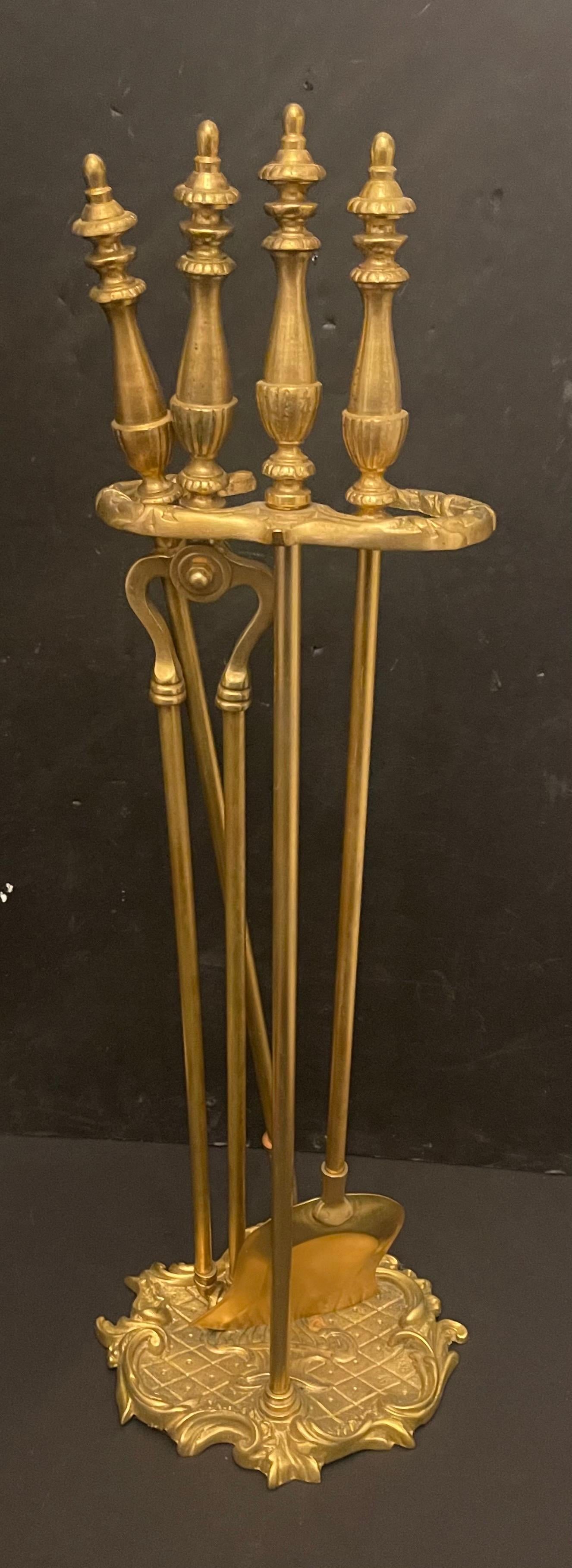 Wonderful French Gilt Dore Bronze Fireplace Tools Set On Stand Holder In Good Condition For Sale In Roslyn, NY
