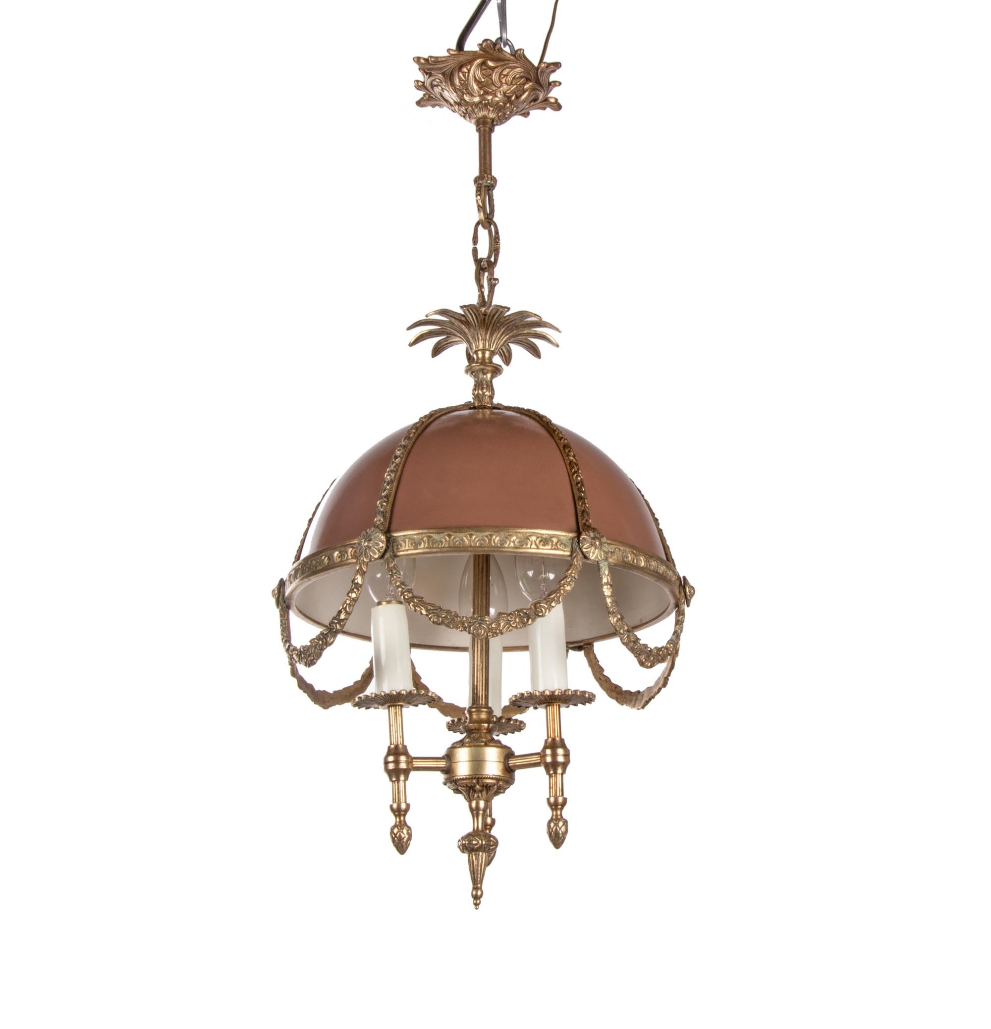 Elegant Louis XV style three lights Bouillotte pendant chandelier in bronze with a painted tole shade. 

Colors: golden and brown. 
Materials: brass, metal. 
Country of origin: France. 
Measures: diameter 11