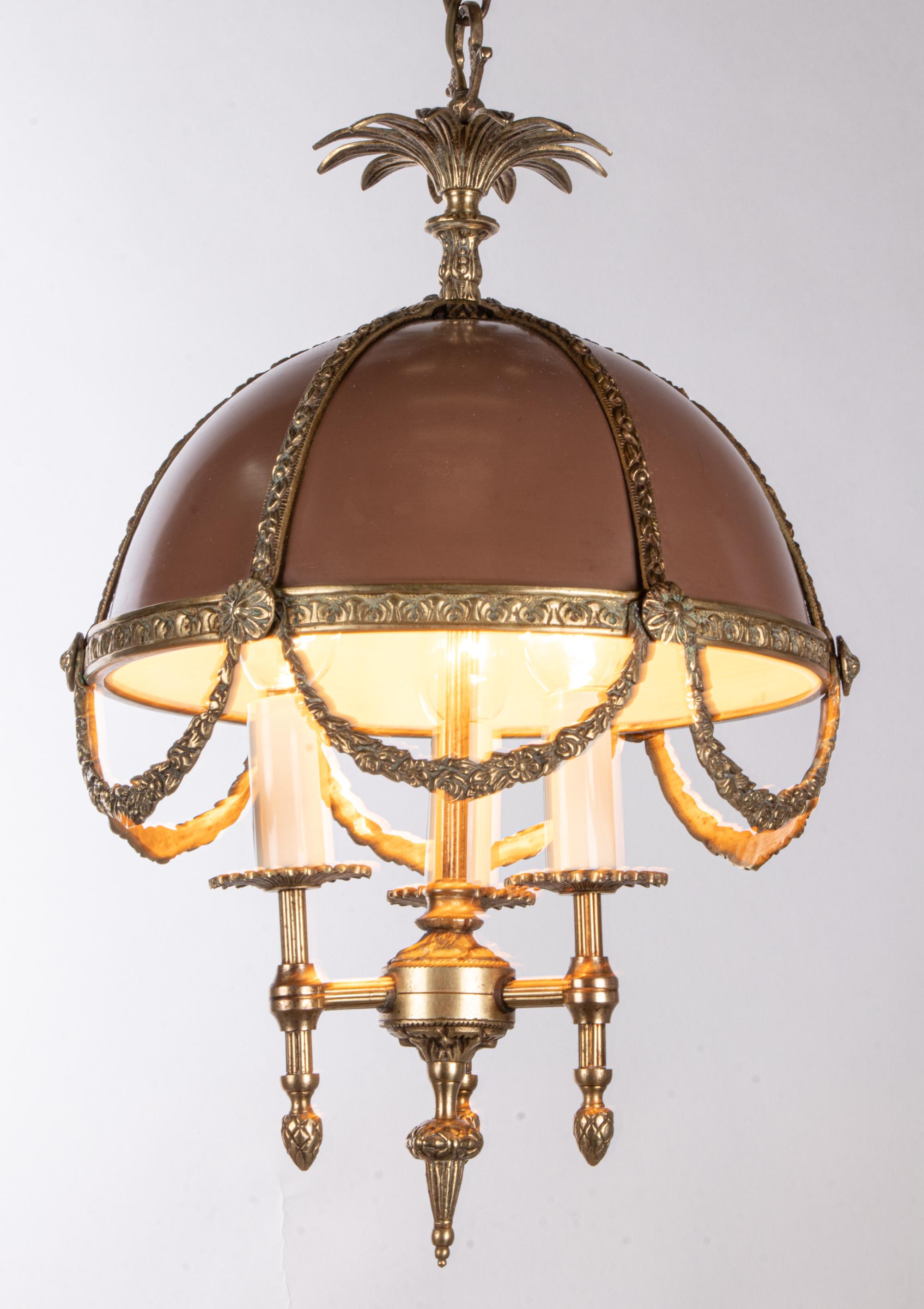 Meraviglioso lampadario francese Bouillotte in stile Luigi XV In condizioni buone in vendita a Niederdorfelden, Hessen