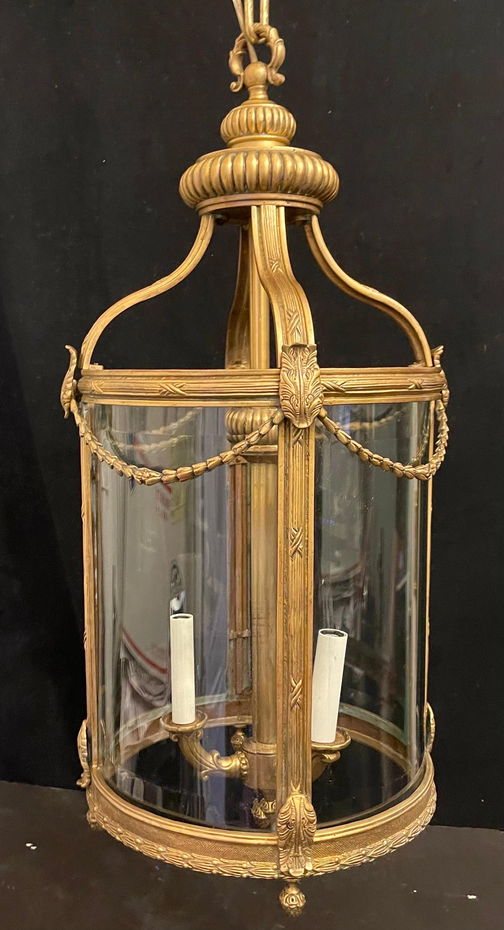 20th Century Wonderful French Ormolu Bronze Filigree Swag Three Light Large Regency Lantern For Sale