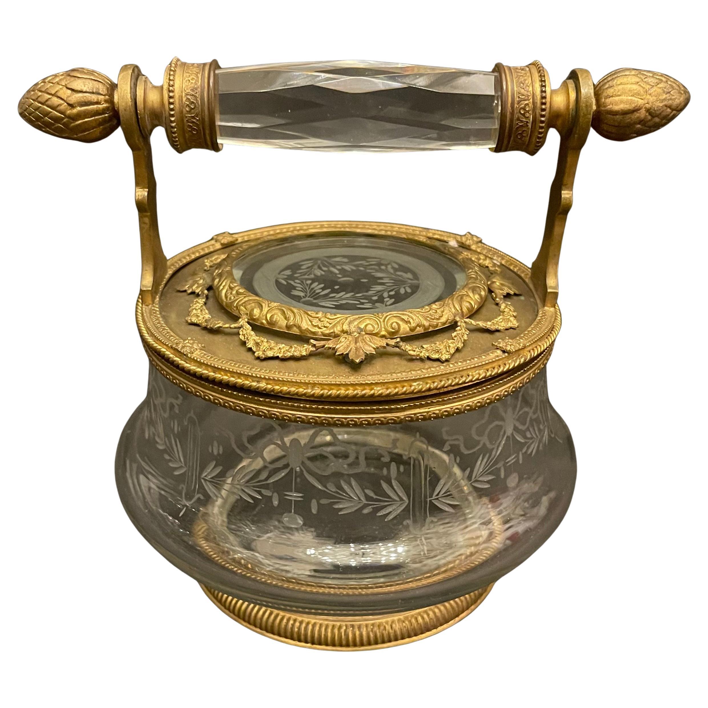 Maravilloso Joyero Cofre Baccarat Francés Ormolu Montado Cristal Bronce