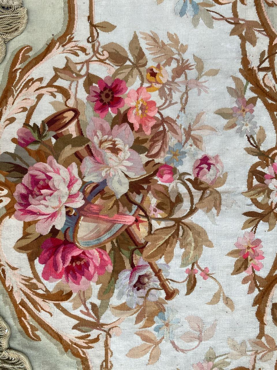 Very beautiful late 19th century Aubusson Valence tapestry from Napoleon the third period, with nice floral design and beautiful colors, entirely and finely handwoven with wool and silk.