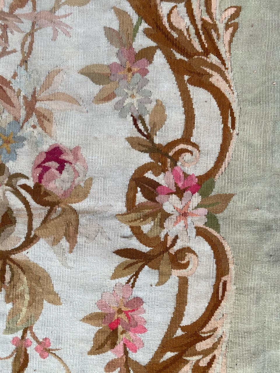 Bobyrug’s Wonderful French Valance Aubusson Tapestry In Good Condition For Sale In Saint Ouen, FR