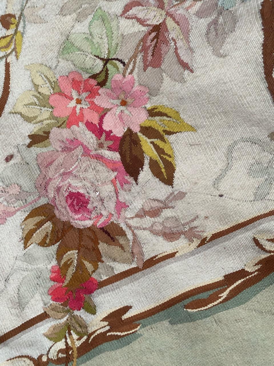 Bobyrug's Wonderful French Valance Aubusson Tapestry (Tapisserie d'Aubusson) Bon état - En vente à Saint Ouen, FR