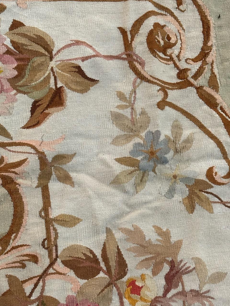 Wunderschöner französischer Valance Aubusson-Wandteppich im Angebot 1
