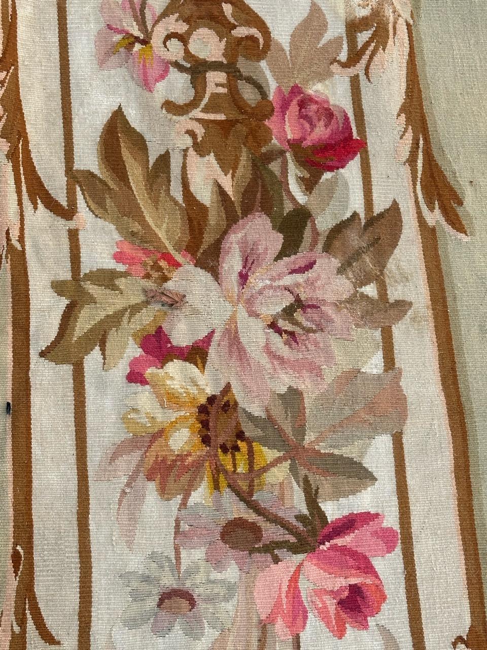 Wunderschöner französischer Valance Aubusson-Wandteppich im Angebot 2