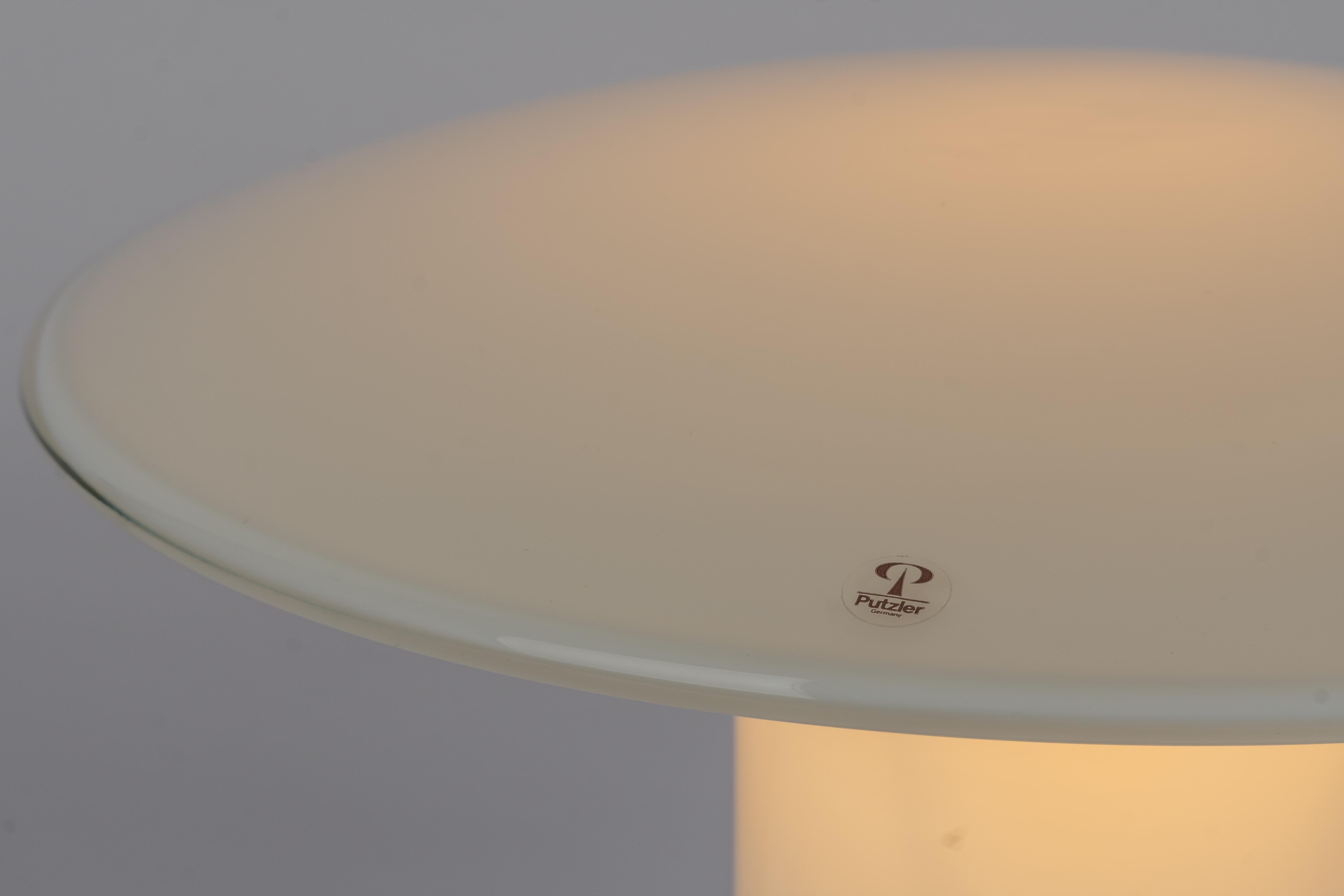 Merveilleuse lampe de bureau en verre en forme de champignon par Peill & Putzler, Allemagne, 1970 en vente 2