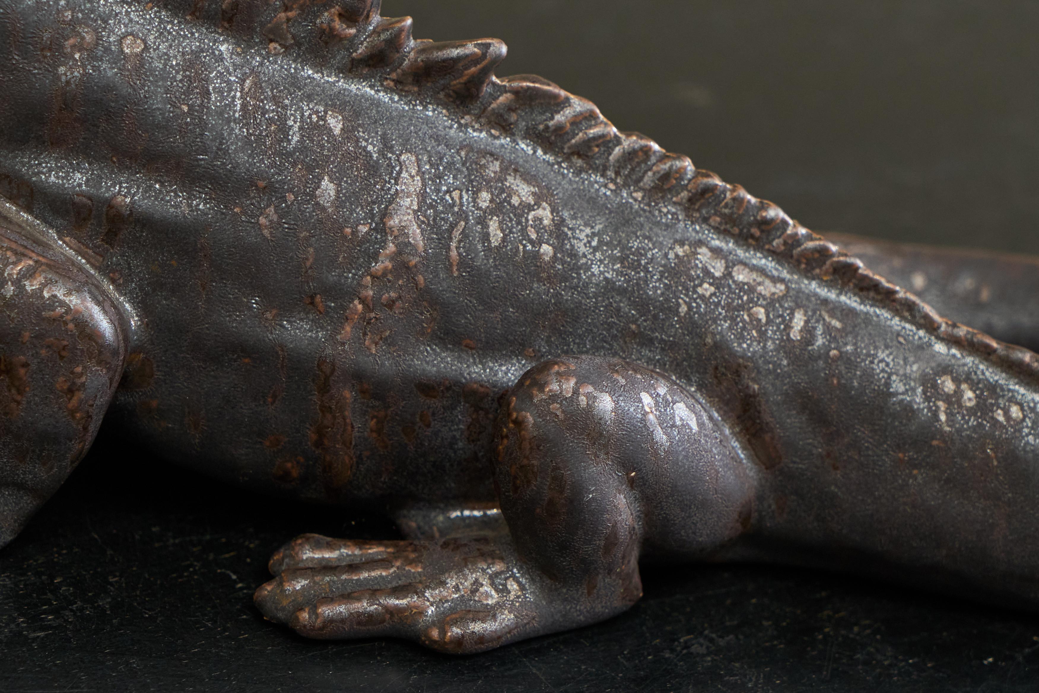 Maravillosa Iguana de Studio Pottery esmaltada años 60 en venta 3