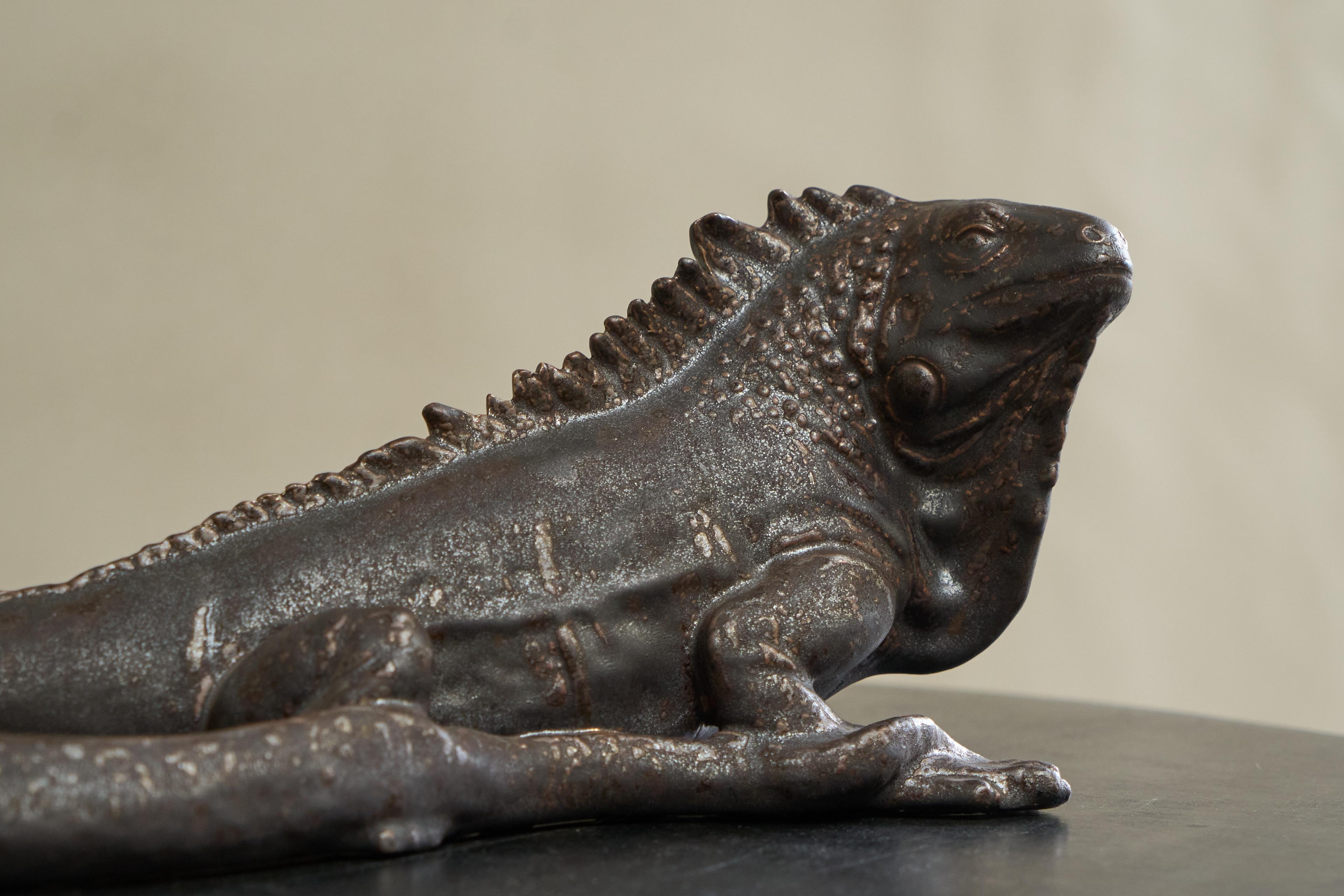 Maravillosa Iguana de Studio Pottery esmaltada años 60 en Bueno estado para la venta en Meer, VAN
