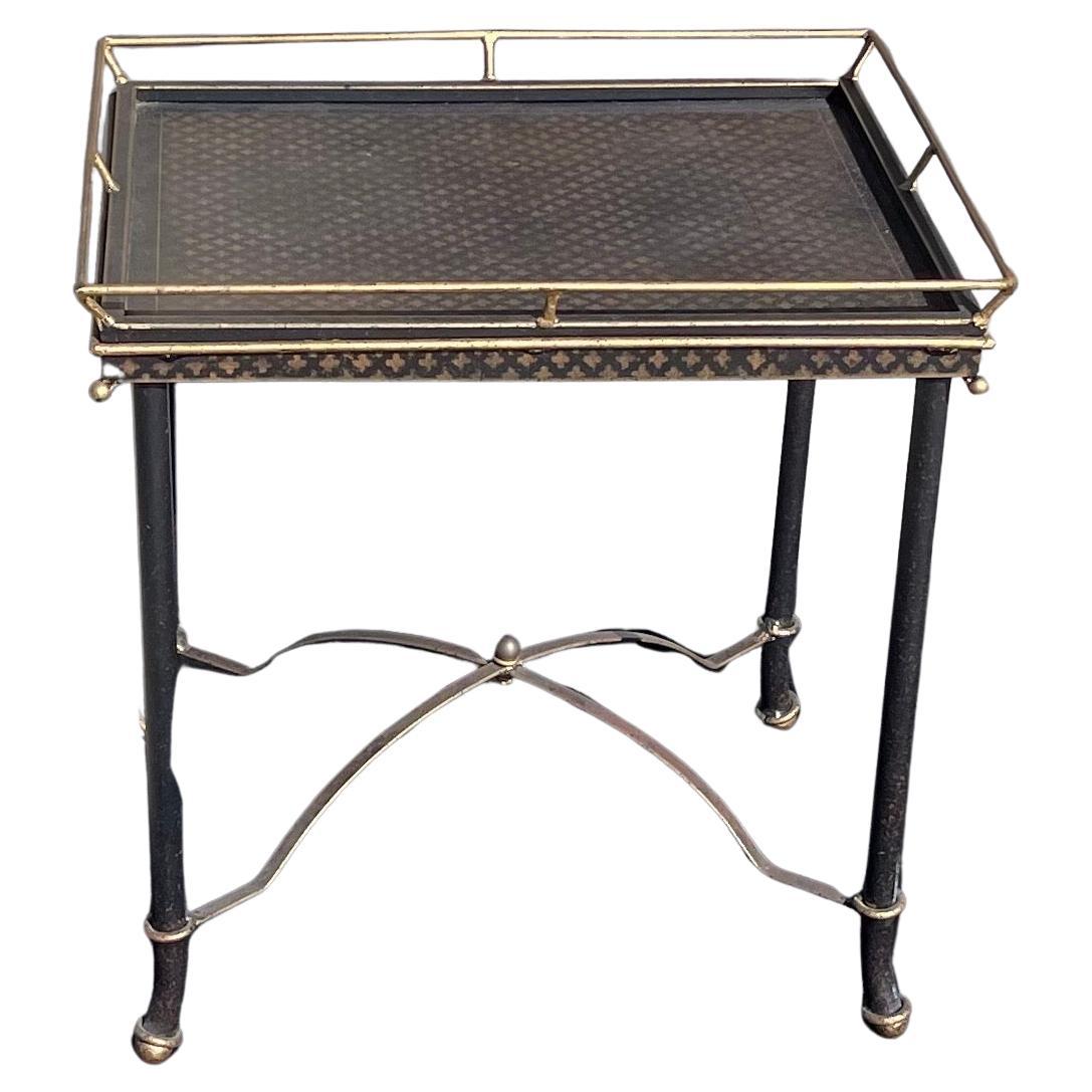 Belle Époque Merveilleuse table d'appoint pour café Cocktail Tole, peinte à la main, avec plateau en or noir en vente