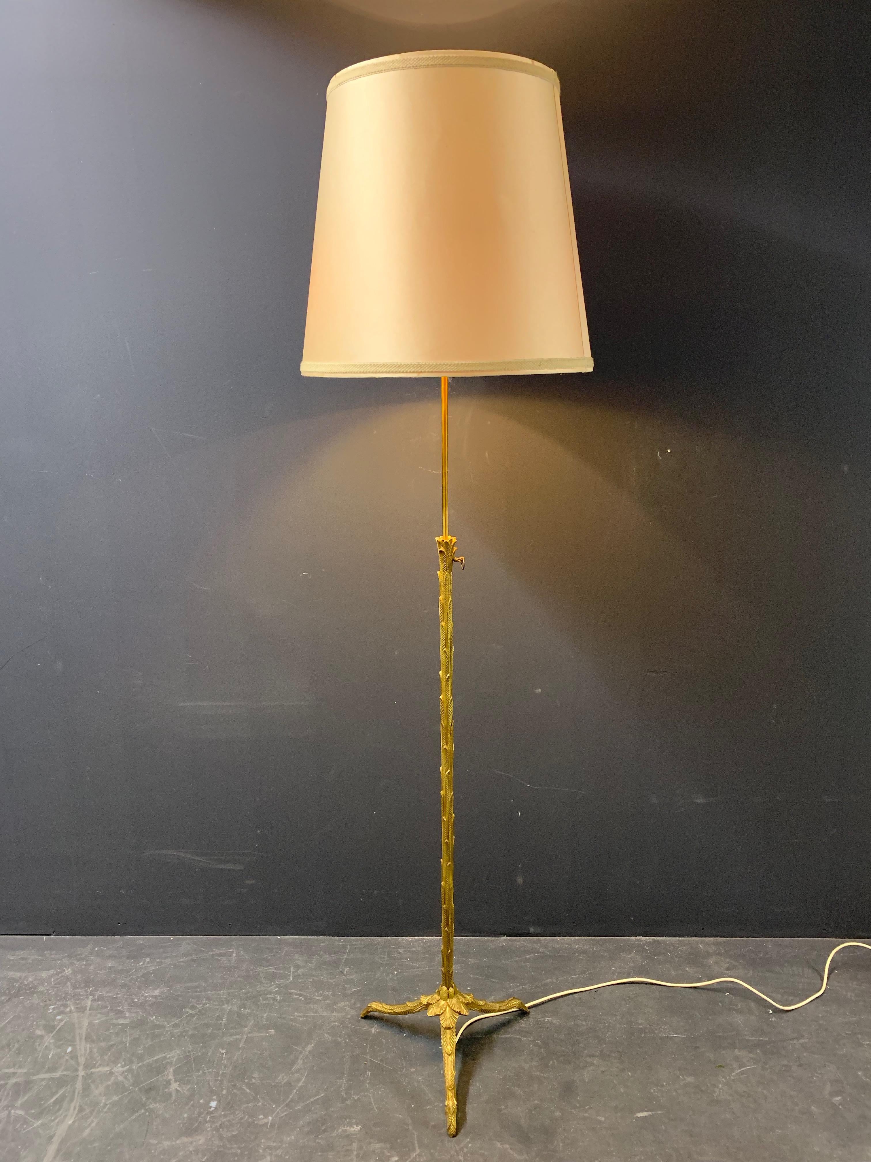 Wonderful High Adjustable Maison Baguès Bronze Floor Lamp In Good Condition For Sale In Munich, DE