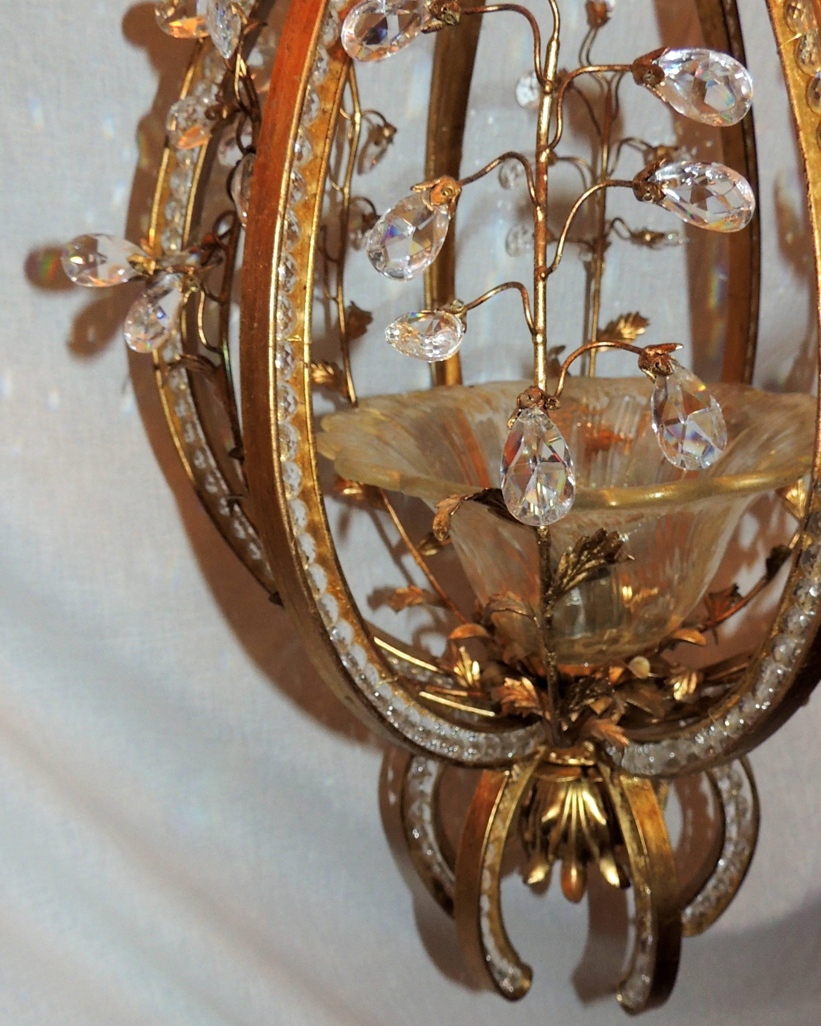 Faceted Wonderful Italian Beaded Gilt Baguès Blown Glass Lantern Pendant Pair Chandelier For Sale