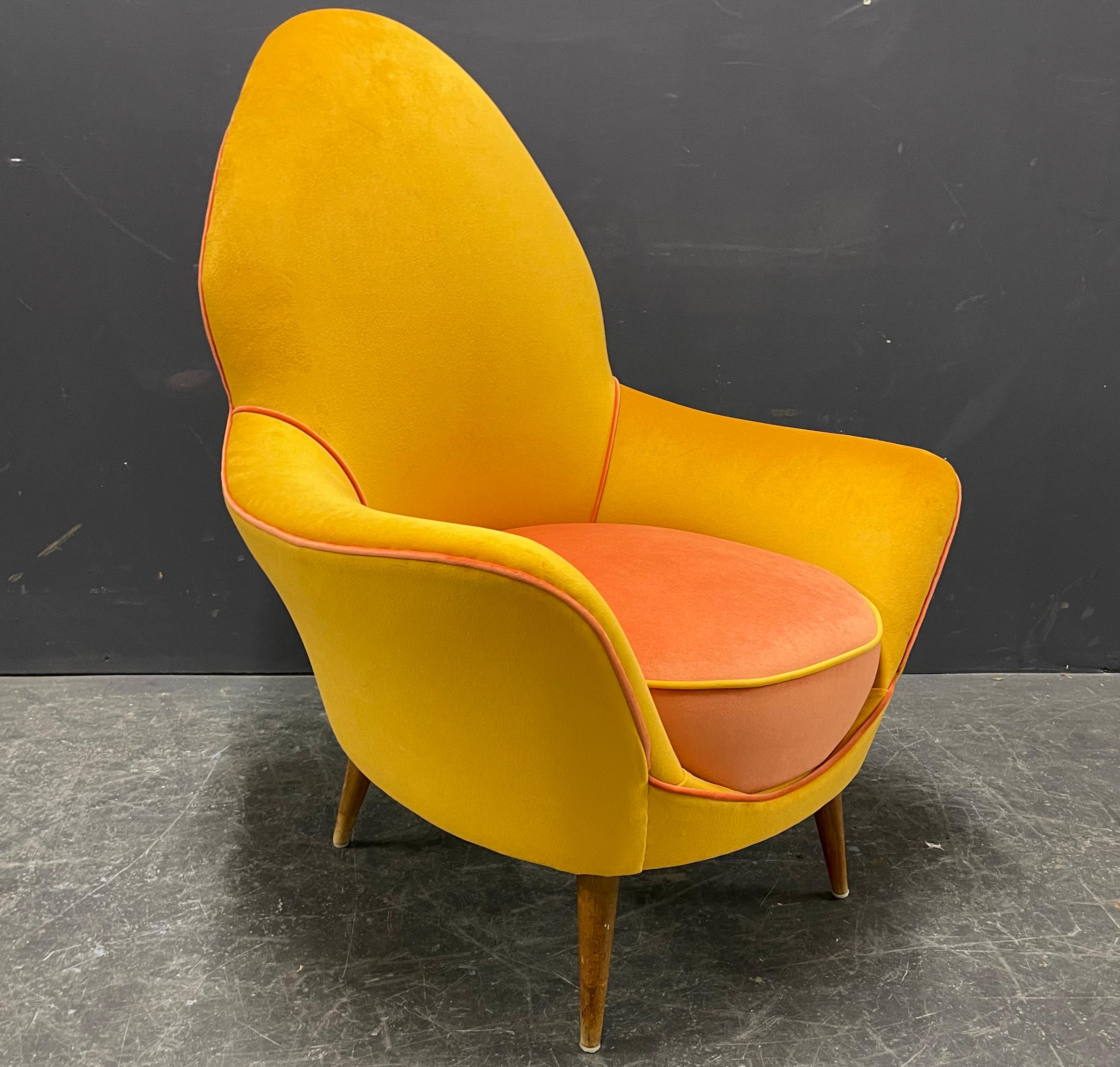 Wunderschöner Italien Lounge Chair (Mitte des 20. Jahrhunderts) im Angebot