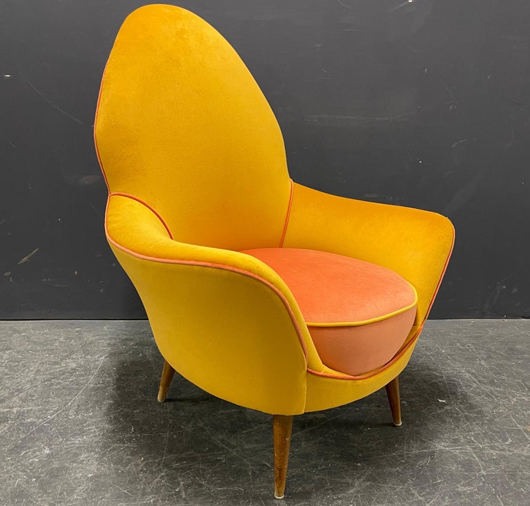 Mid-20th Century Wonderful Italien Lounge Chair For Sale