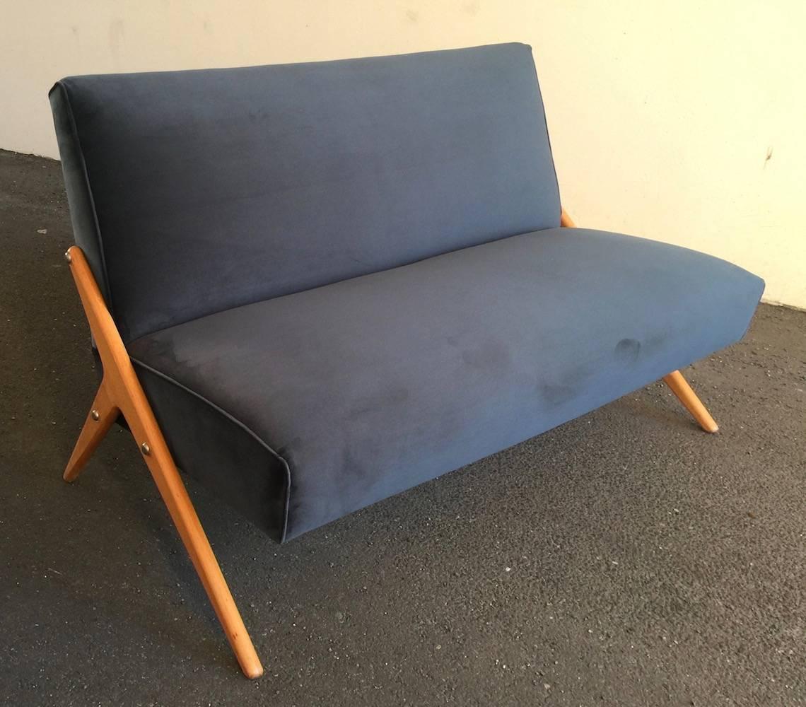 Mid-Century Modern Wonderful Italian Settee Attributed to Mario Gottardi For Sale