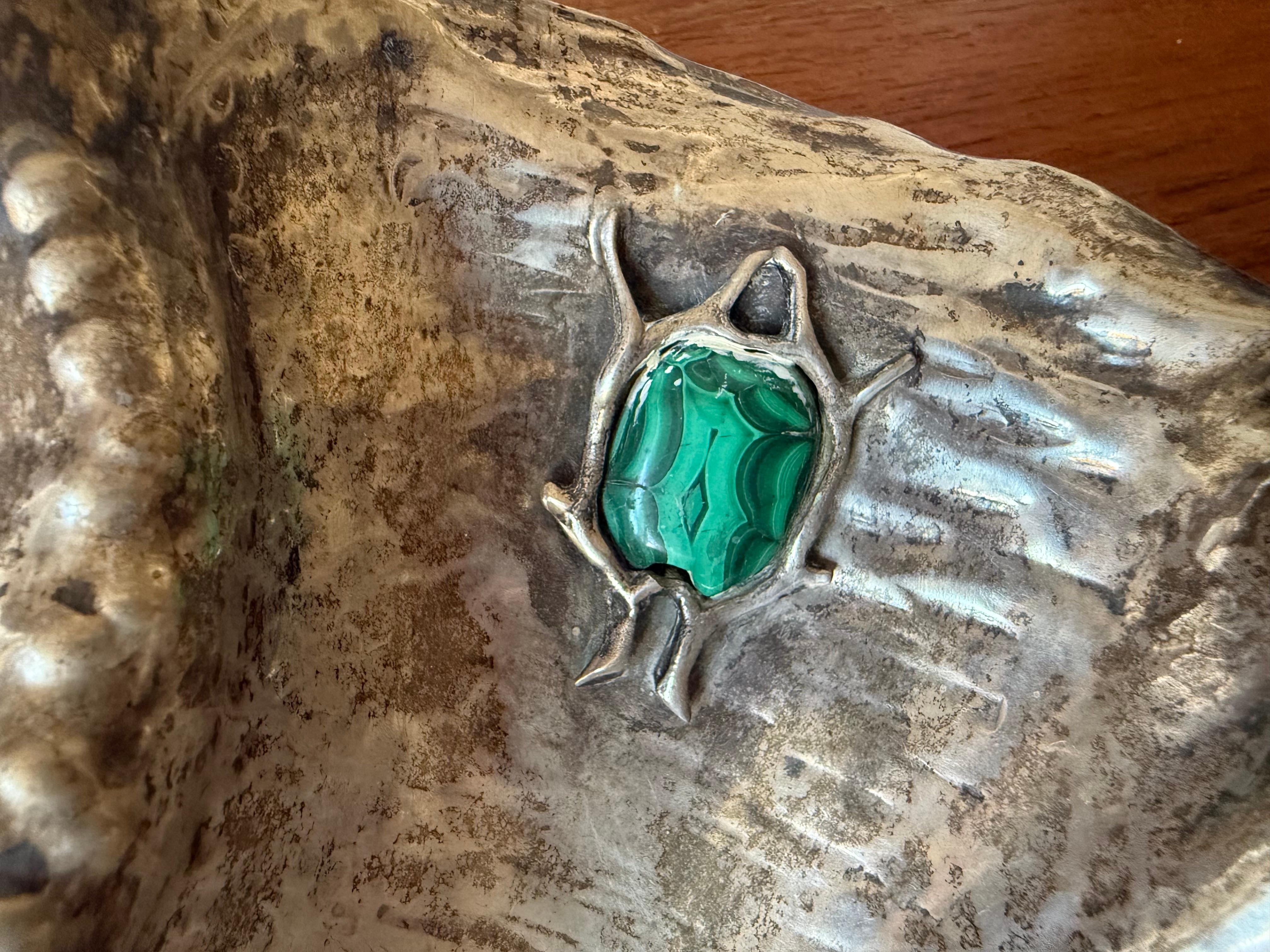 maravilloso cuenco italiano de plata con decoración marina Moderno de mediados de siglo en venta