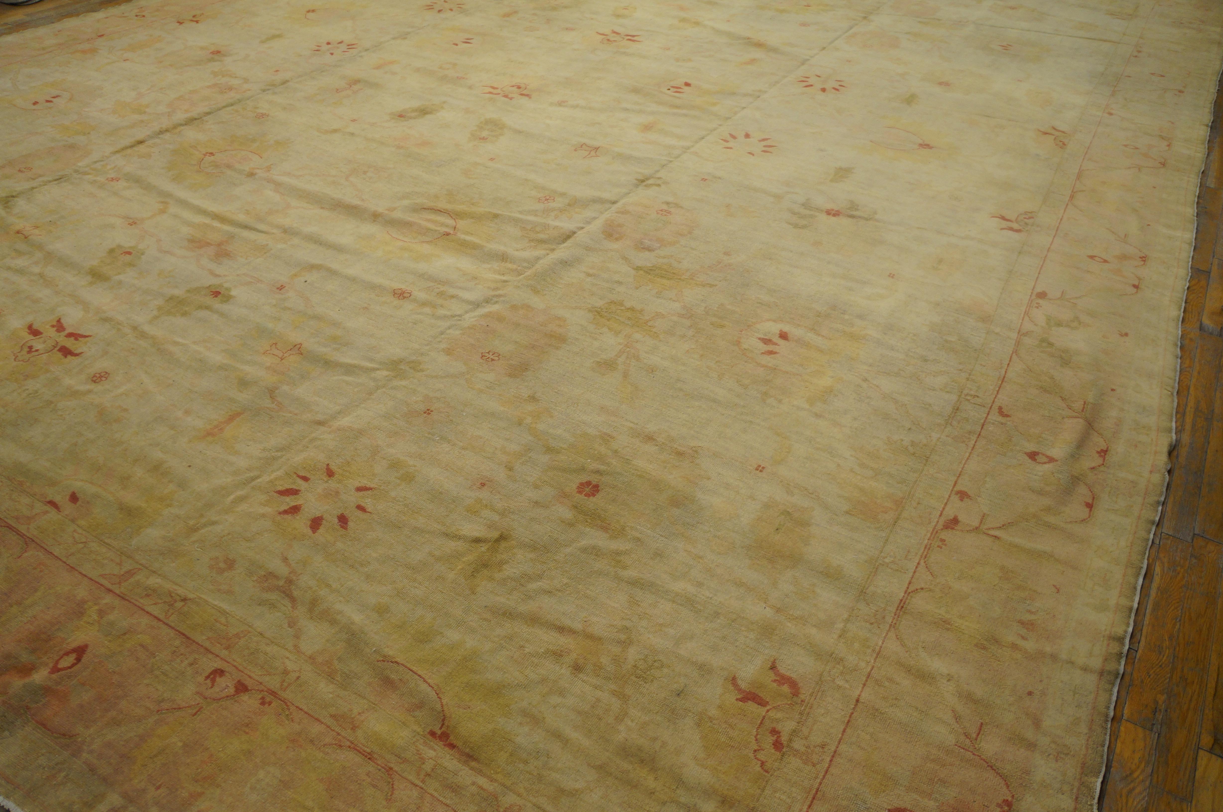 Türkischer Borlou Oushak-Teppich des frühen 20. Jahrhunderts ( 15'4