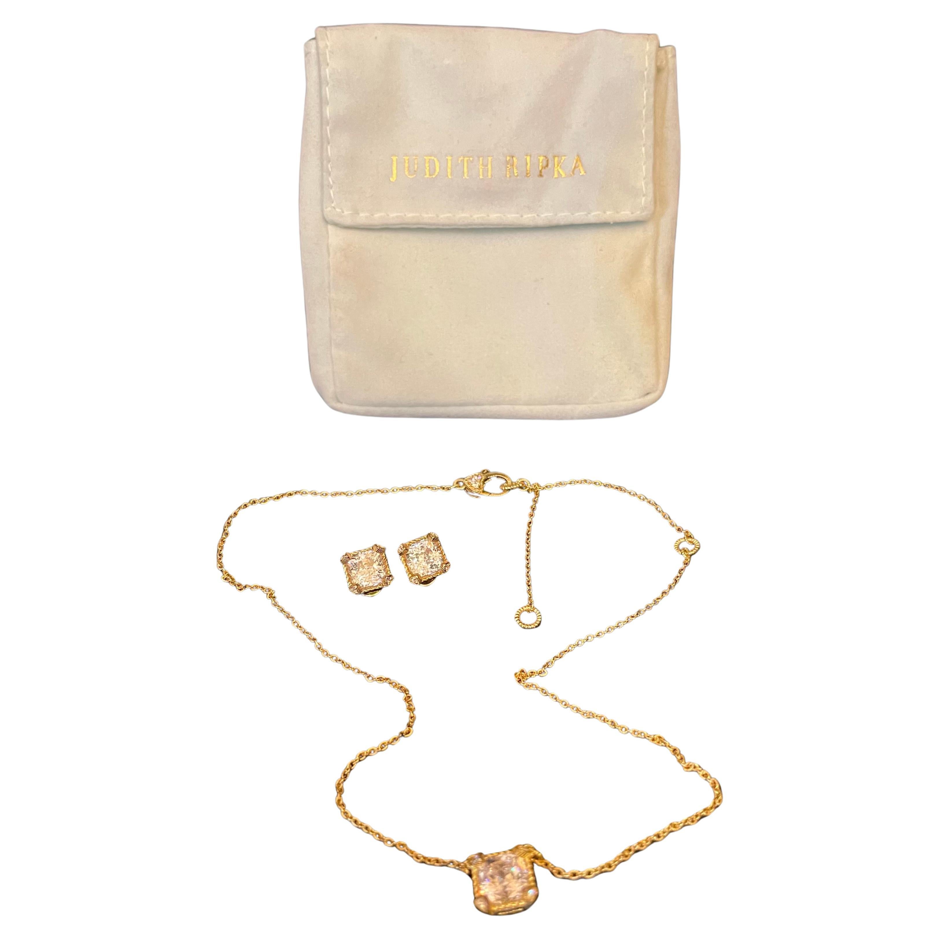 Maravilloso conjunto de pendientes y collar de circonitas de Judith Ripka en oro de ley vermeil