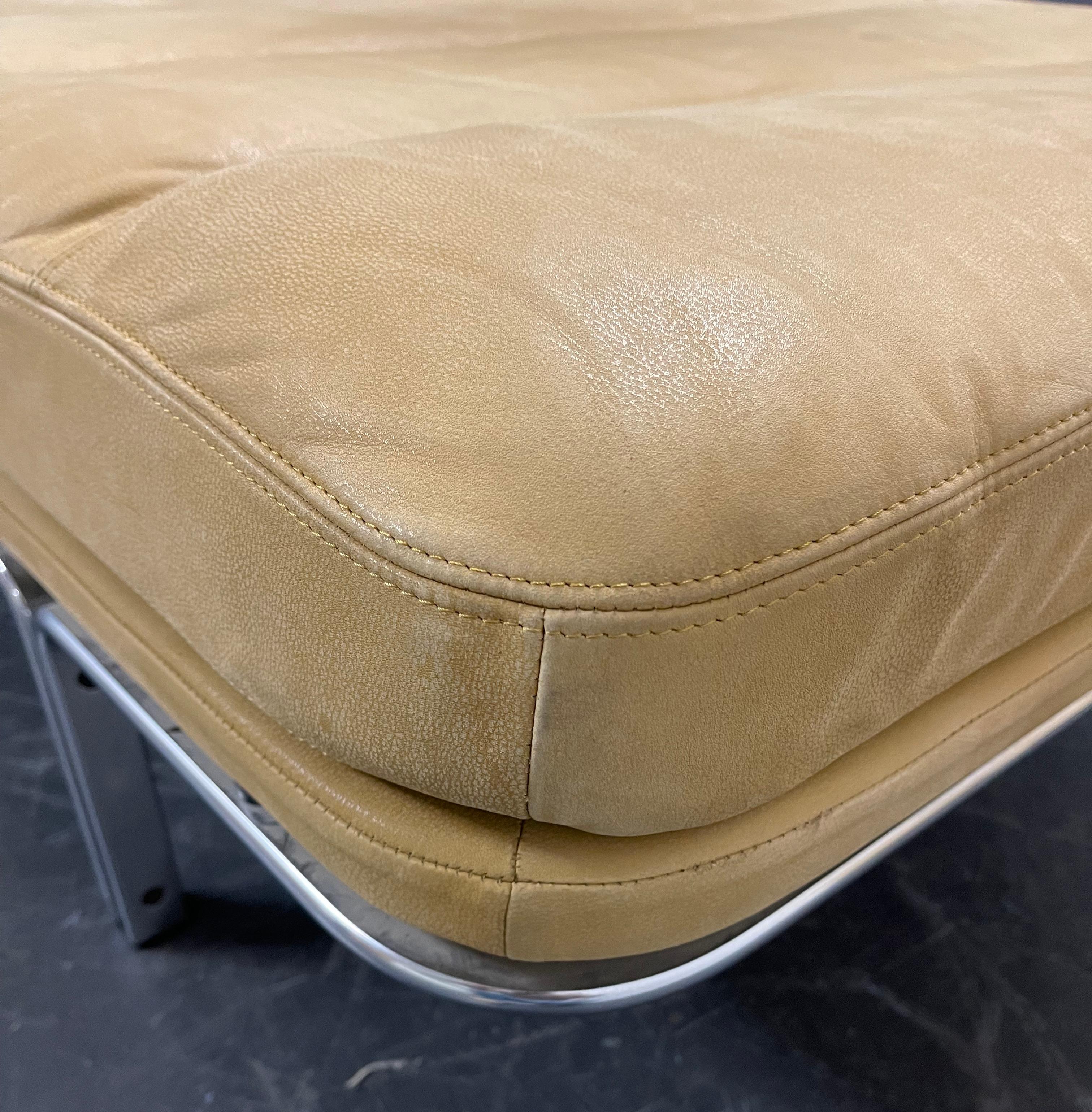 Wonderful Kill Int. Daybed in Natural Brown Leather 3