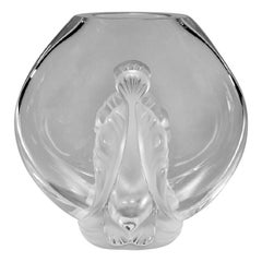 Merveilleux vase en cristal ovale en forme de poisson Garance de Lalique France Art Glass Centerpiece