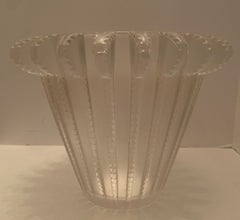 Wonderful Lalique France "Royat" Frosted Clear Modern Crystal Vase