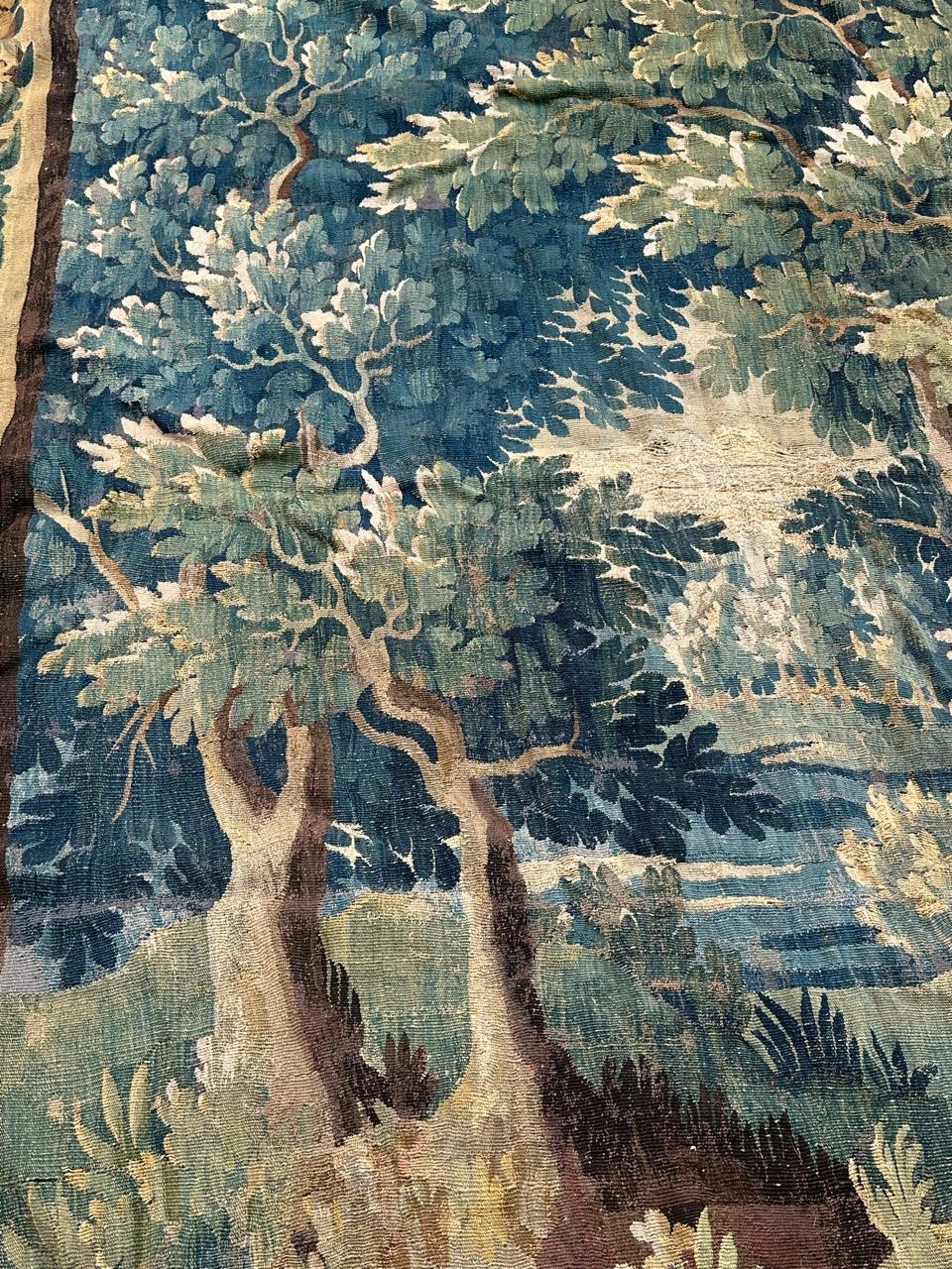 Wunderbarer großer französischer Aubusson-Wandteppich des 18. Jahrhunderts, Verdure im Zustand „Relativ gut“ im Angebot in Saint Ouen, FR
