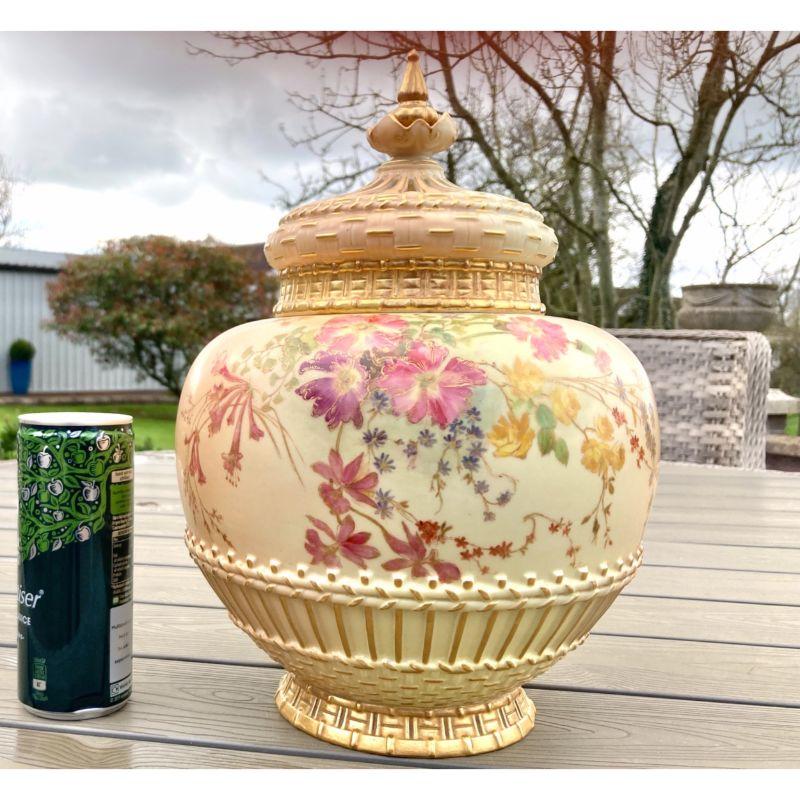 Porcelain Wonderful Large Antique Royal Worcester Blush Ivory Pot Pourri Vase Rose Jar For Sale