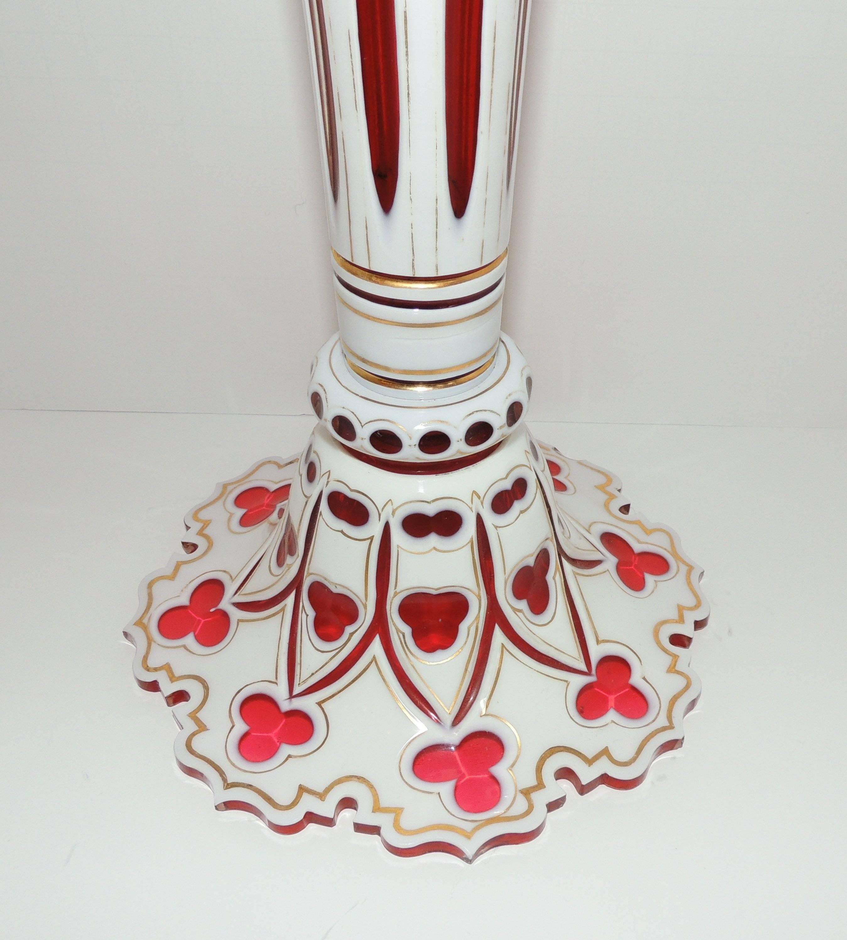 Wonderful Large Bohemian Gilt White Red Cut Crystal Glass Vase Gold Gilt Clover For Sale 3