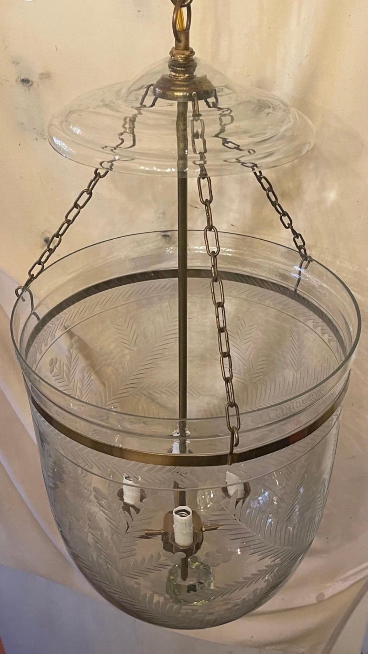 Maravilloso Farol de 4 Luces de Latón Soplado con Vidrio Grabado Regencia en venta