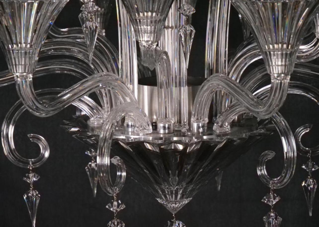 Magnifique grand lustre français Mille Nuits à douze lumières en cristal de Baccarat Bon état - En vente à Roslyn, NY