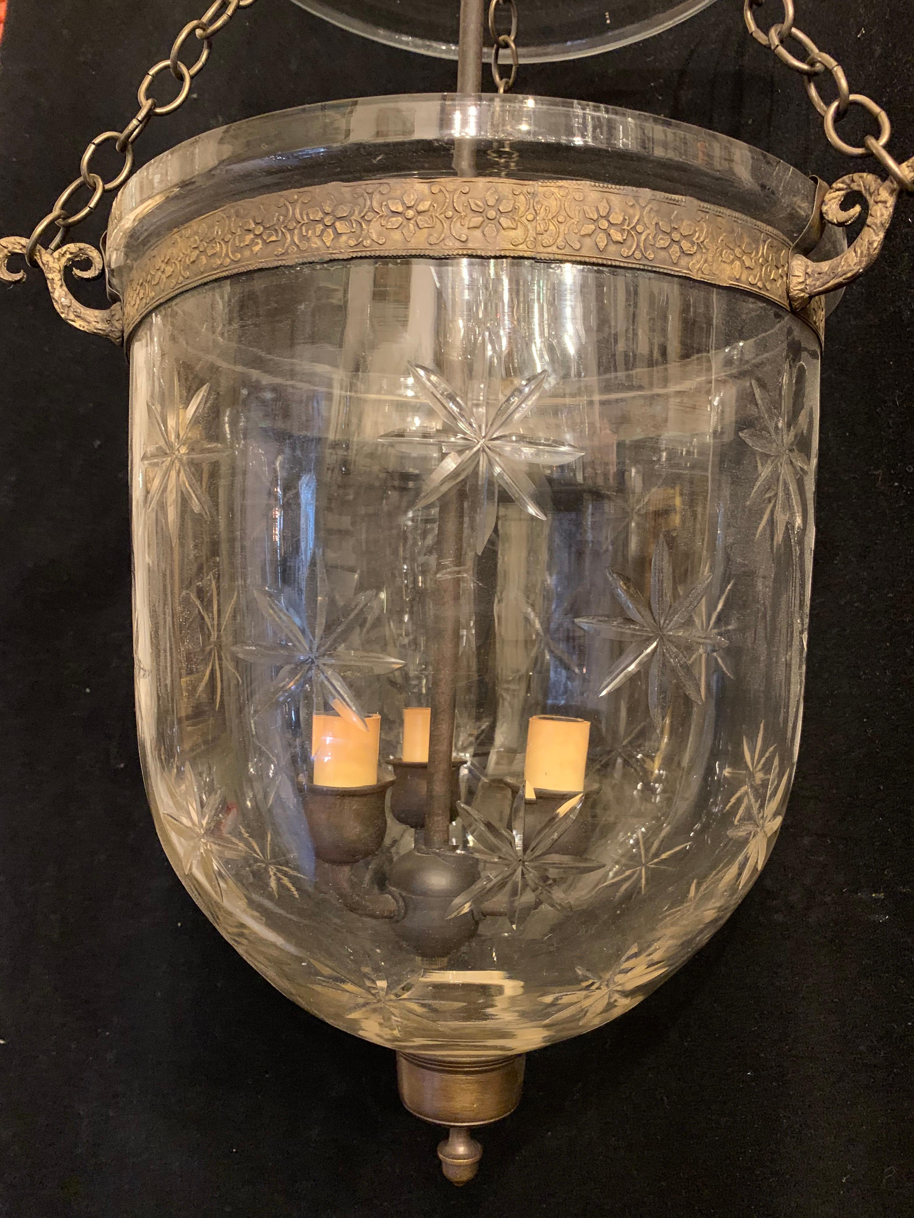 Wonderful Large Pair Vintage Vaughn Star Globe Bell Jar Lantern Fixtures Bronze In Good Condition In Roslyn, NY