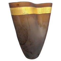 Maravilloso Jarrón Grande Salviati Fasciati de Cristal de Murano Té Dorado Hecho en Italia