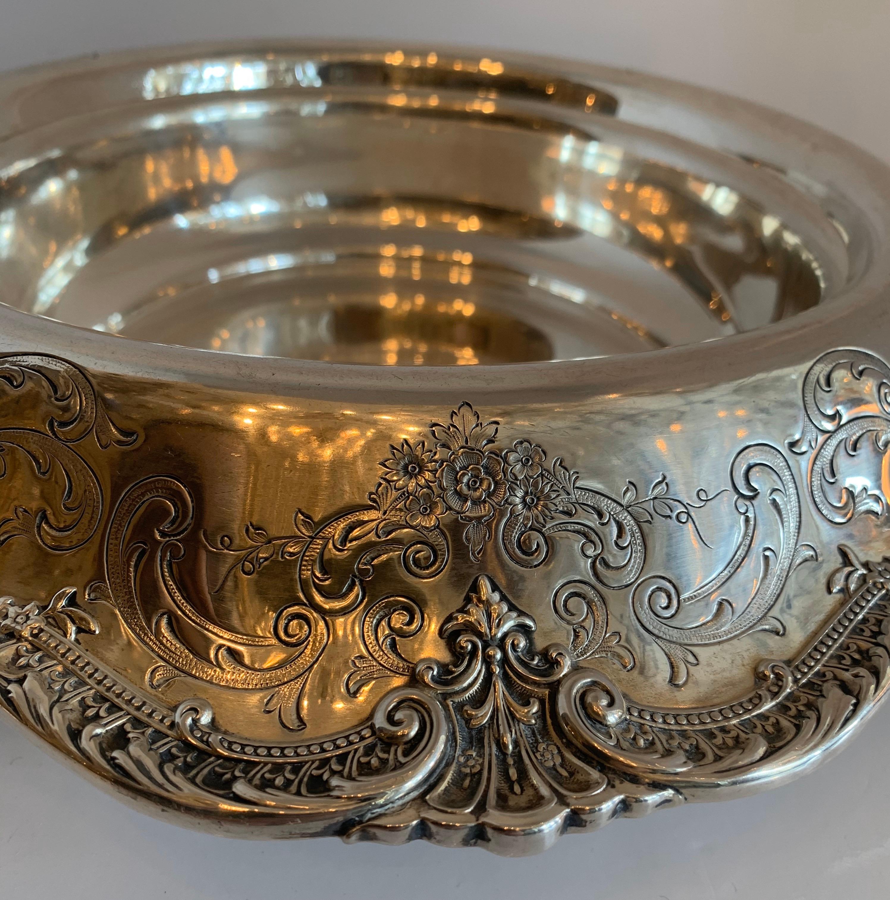 Belle Époque Wonderful Large Sterling Silver Spaulding & Co. Hand Chased Centerpiece Bowl