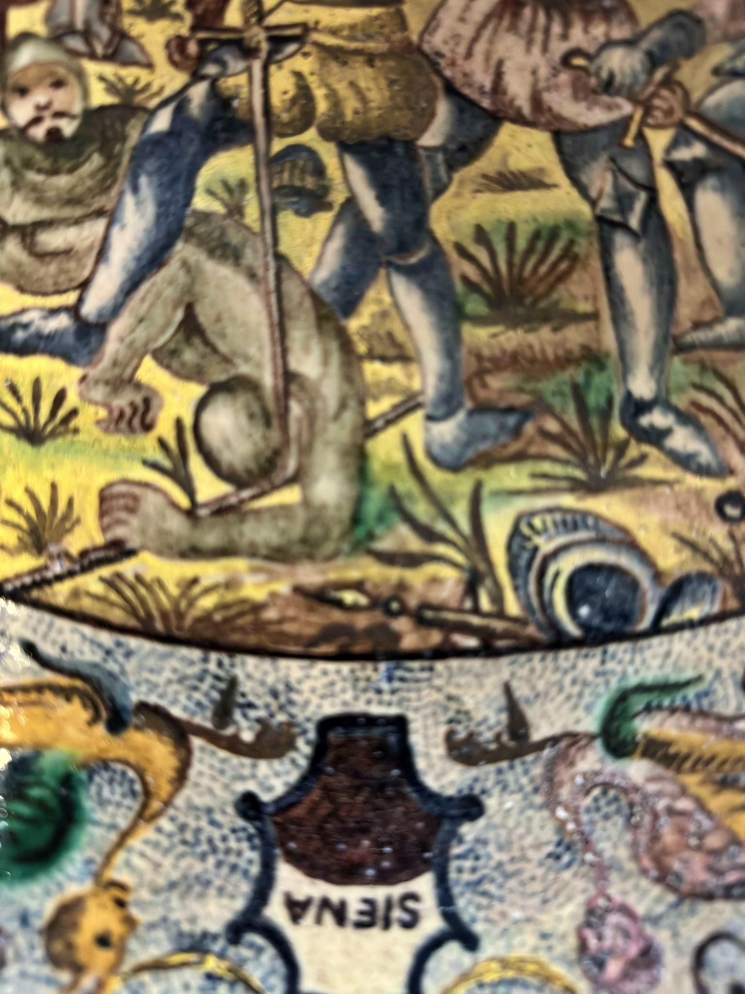 Merveilleuse grande assiette ronde toscane (Sienne) du 18e siècle en vente 6