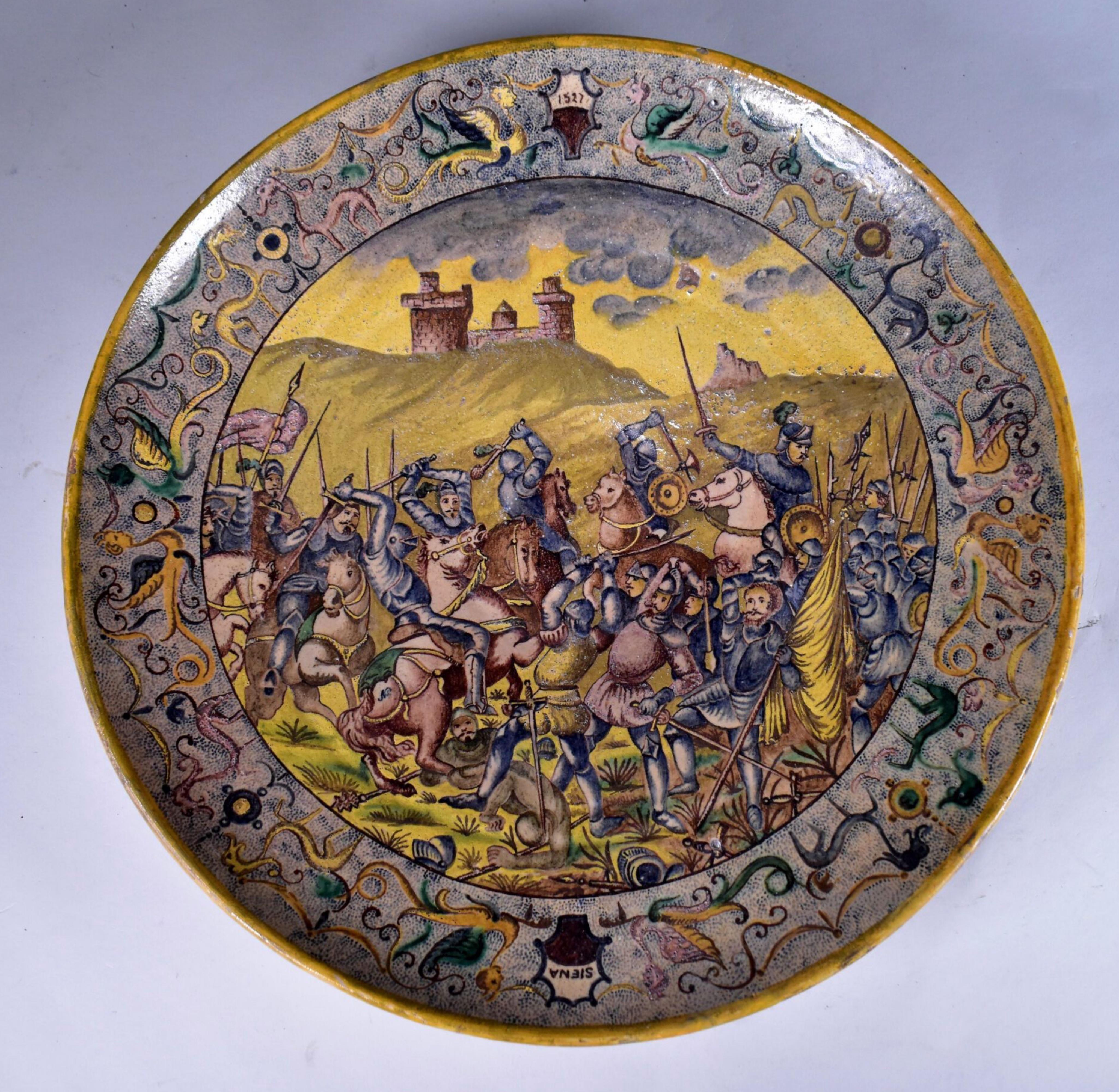 Merveilleuse grande assiette ronde toscane (Sienne) du 18e siècle en vente 12