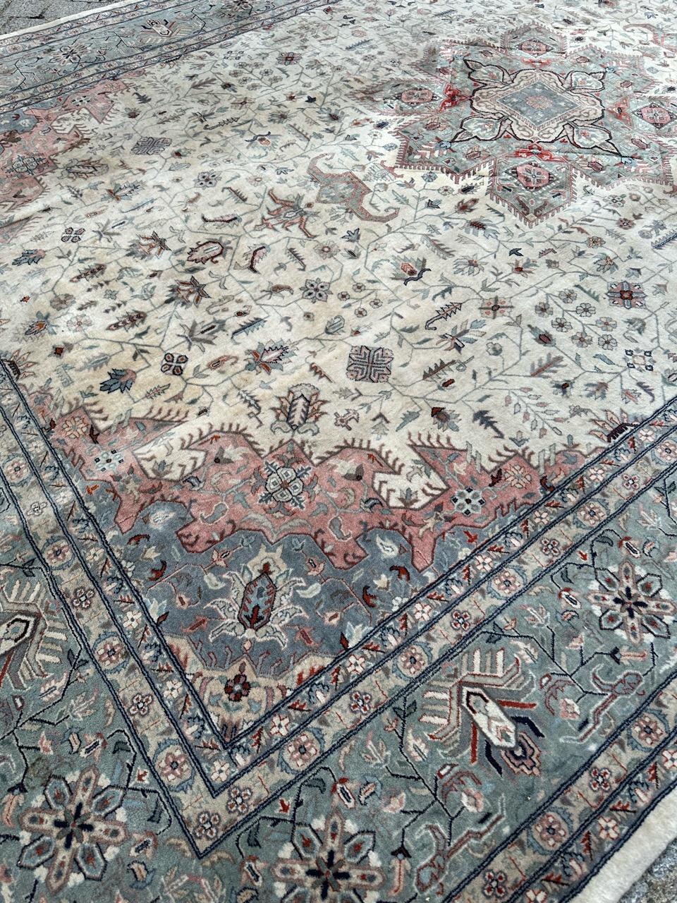 Merveilleux tapis du Pendjab de la fin du 20e siècle, d'une grande finesse en vente 5