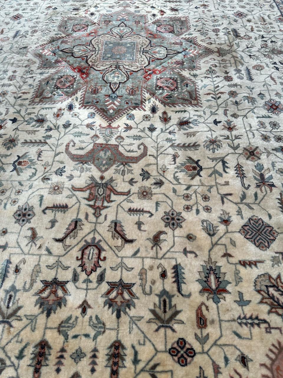 Merveilleux tapis du Pendjab de la fin du 20e siècle, d'une grande finesse Bon état - En vente à Saint Ouen, FR