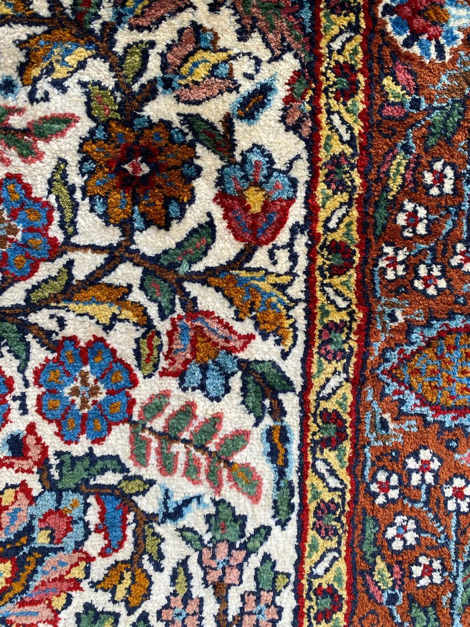 Wunderschöner kleiner indischer Vintage-Teppich aus feiner Seide im Angebot 5