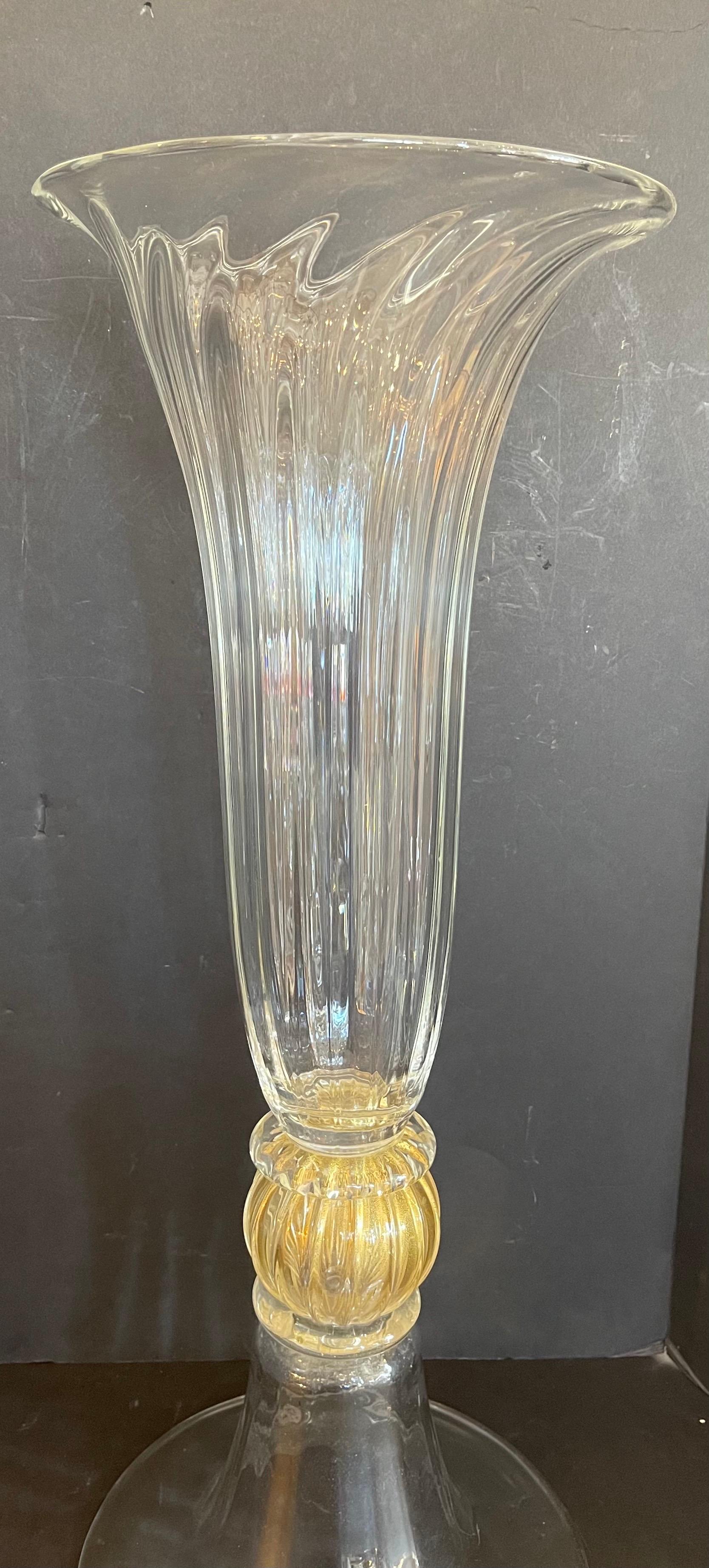 Italian Wonderful Lorin Marsh Murano Seguso Gold Swirl Flecked Glass Centerpiece Vase