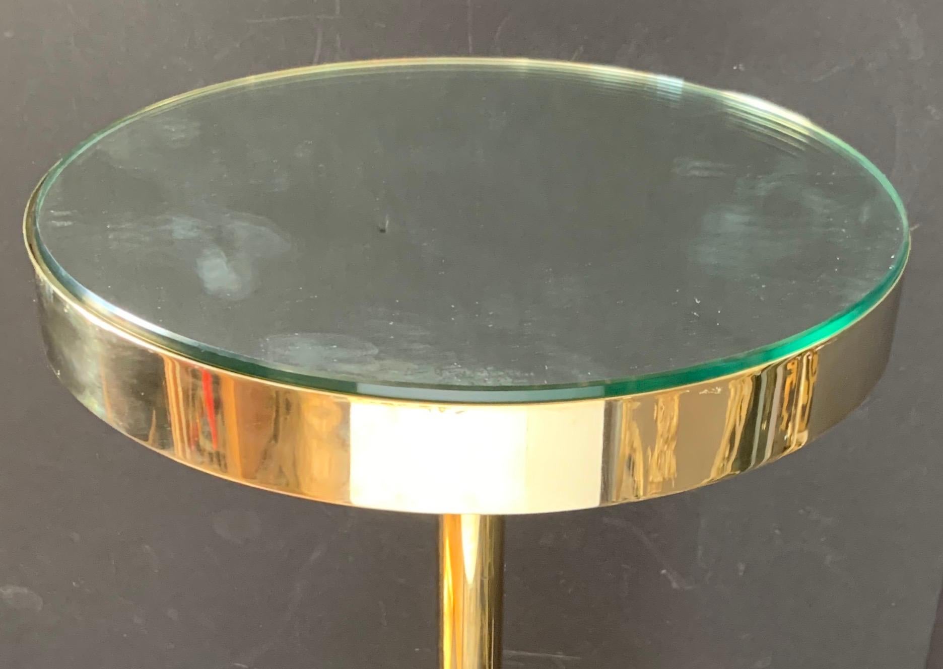 Wonderful Lorin Marsh Polished Bronze Round Mirrored Top Telescoping Side Table In Good Condition In Roslyn, NY