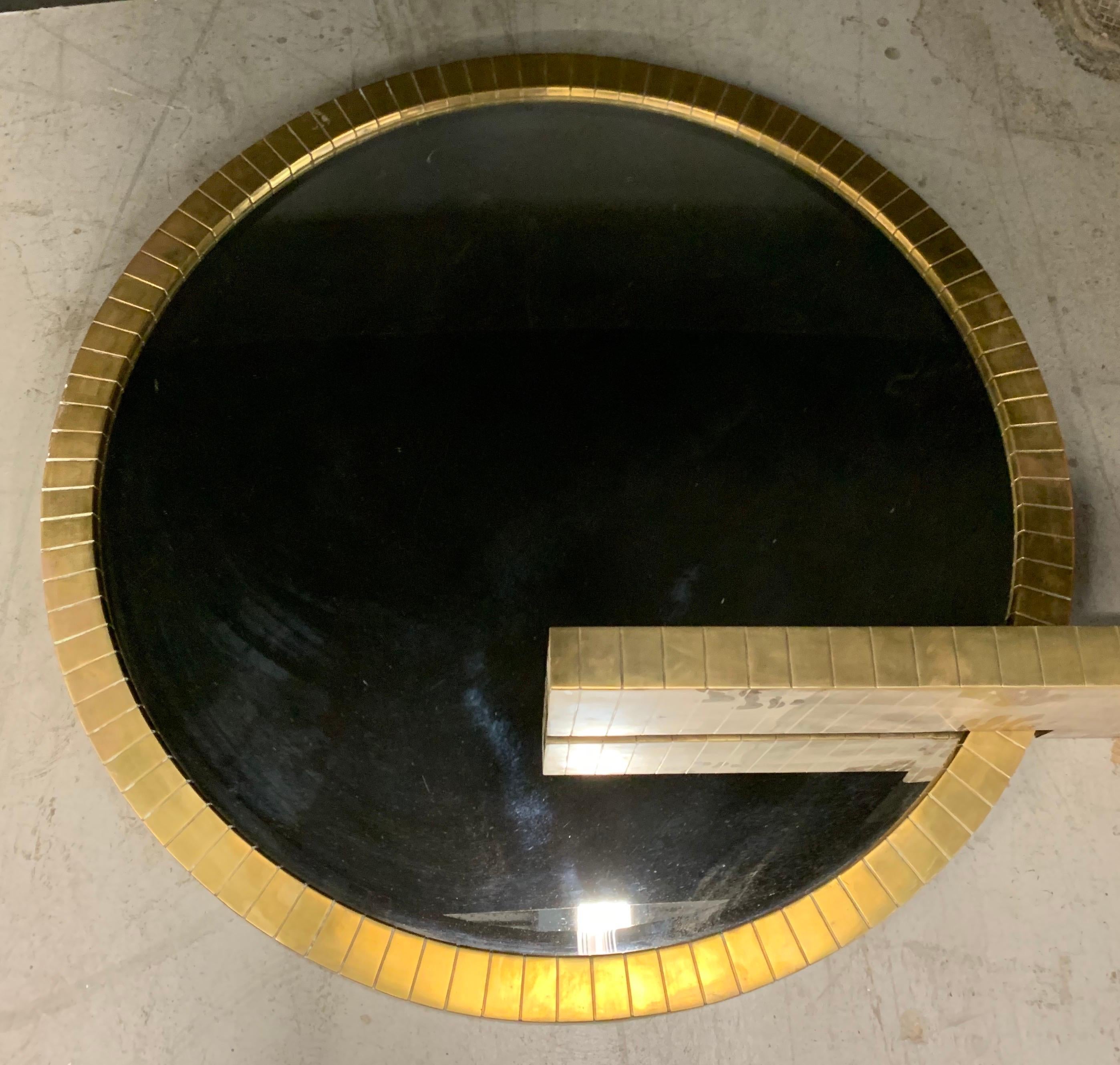 Wonderful Lorin Marsh Score Mid-Century Modern Brass Round Mirror Wall Console For Sale 2
