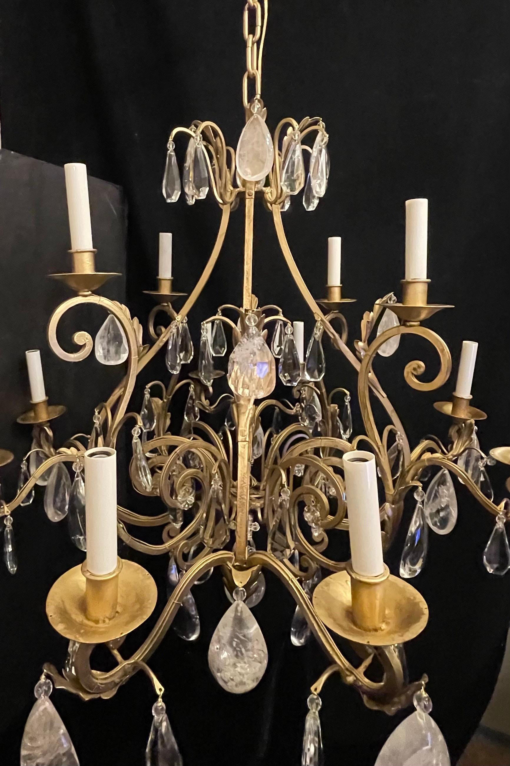 Belle Époque Meraviglioso lampadario a dodici luci Maison Baguès Louis XVI Large Rock Crystal in vendita