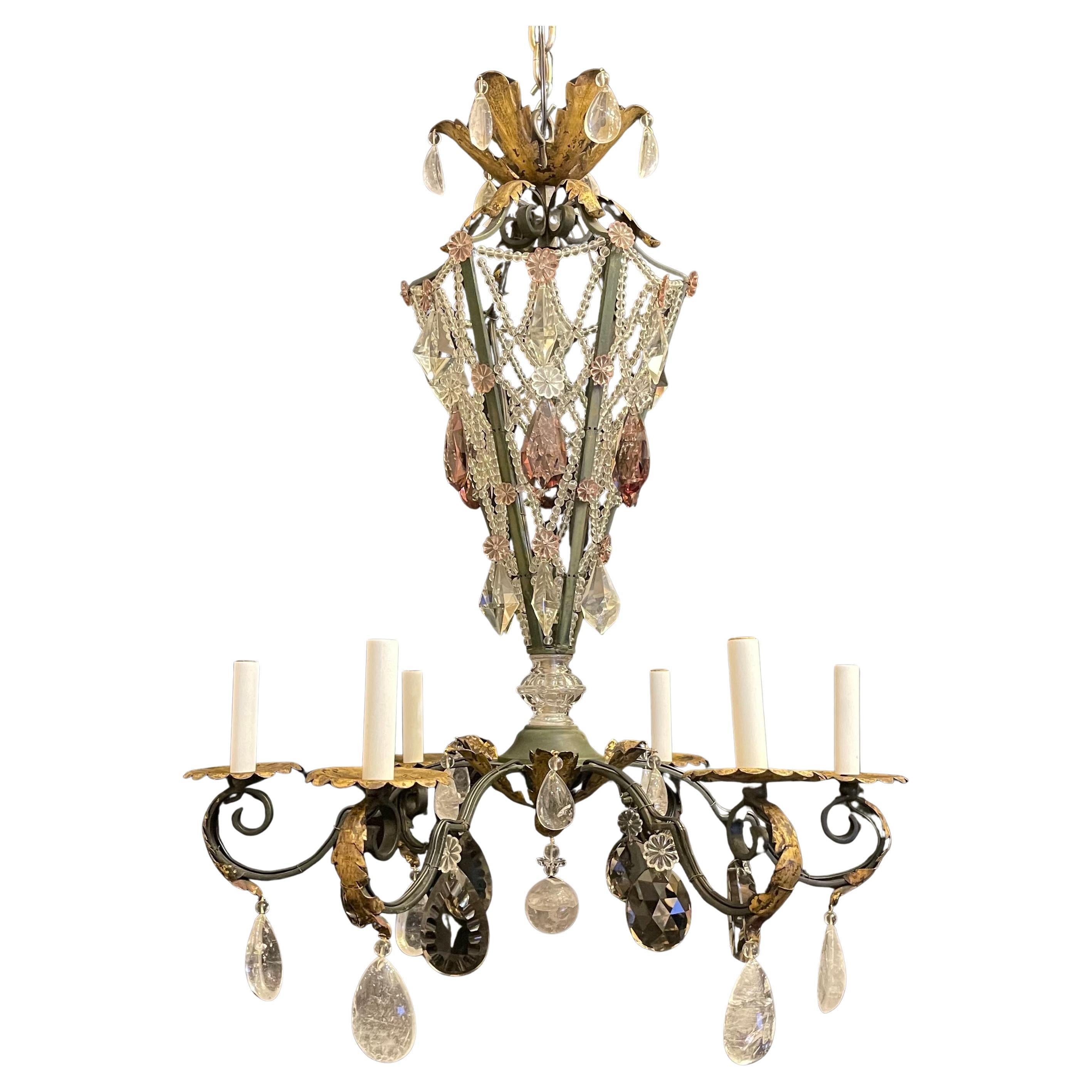 Maravillosa lámpara de araña francesa Maison Baguès Rock Crystal Green Beaded Lattice en venta