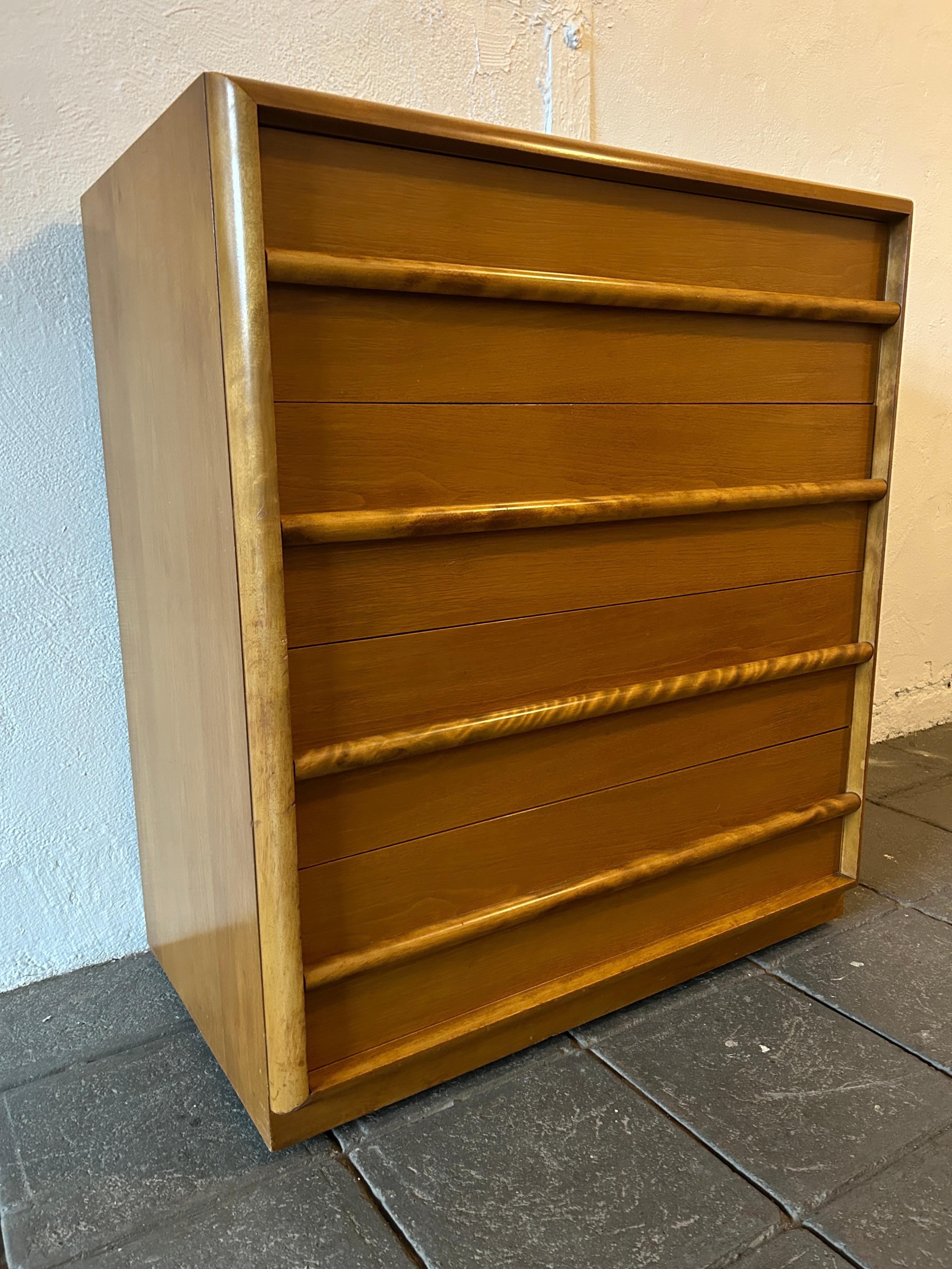 American Wonderful Maple 4 Drawer Tall Dresser by T.H. Robsjohn-Gibbings for Widdicomb For Sale