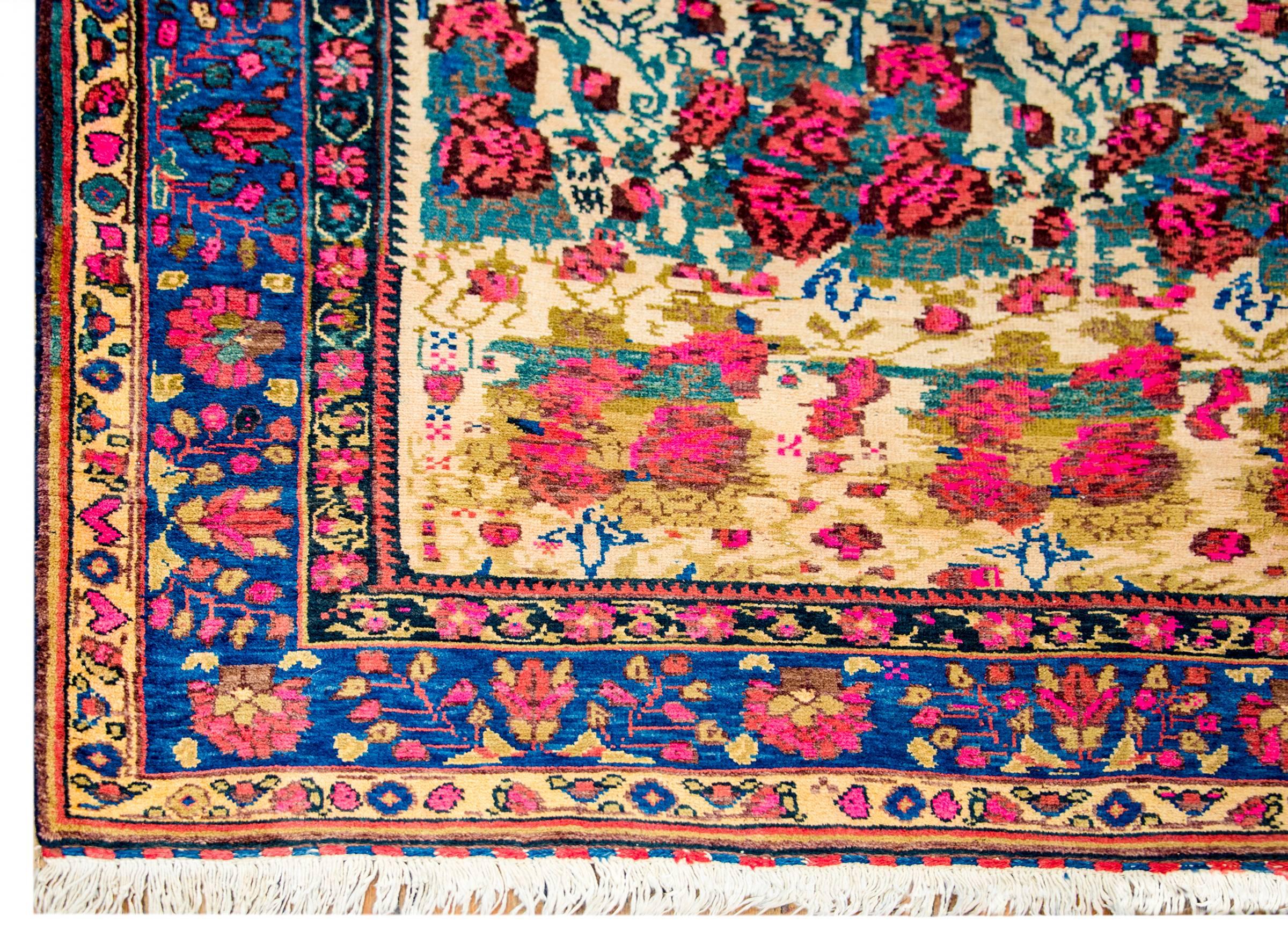 Vegetable Dyed Wonderful Mid-20th Century Afshar Rug For Sale