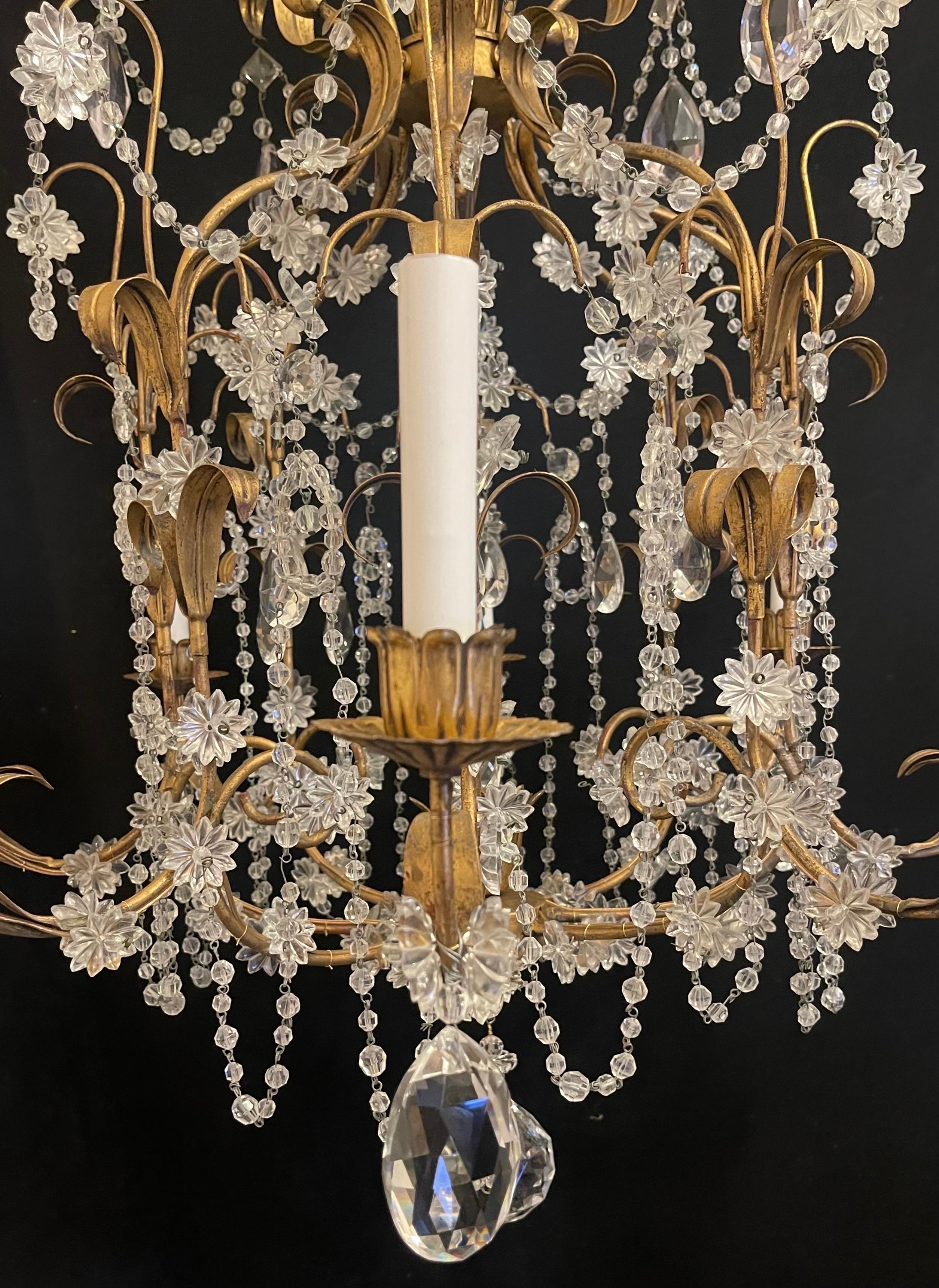 Wonderful Mid-Century Baguès Gold Gilt Beaded Swag Crystal Star Large Chandelier In Good Condition For Sale In Roslyn, NY